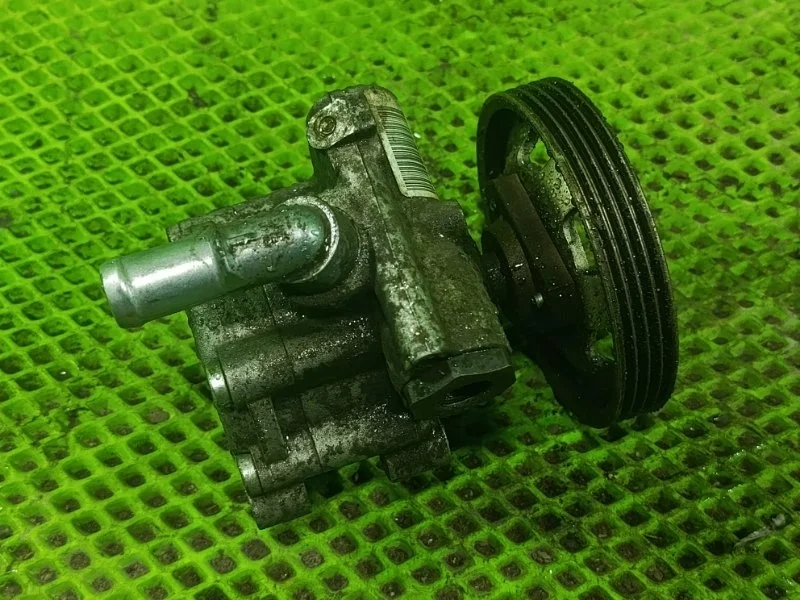 Насос ГУР Renault Sandero 2016 491101451R ХЭТЧБЕК D4FF732