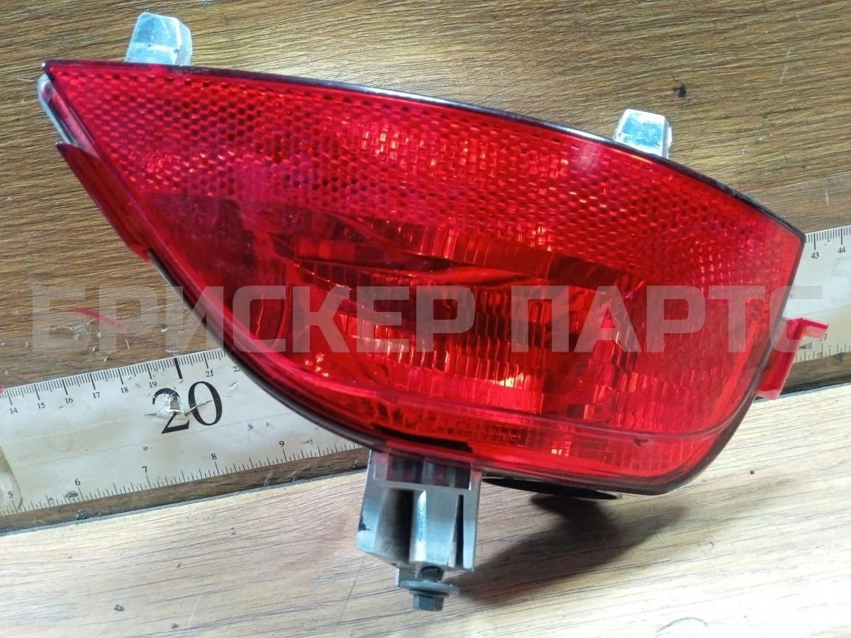 Противотуманка задняя Рено Сандеро 2