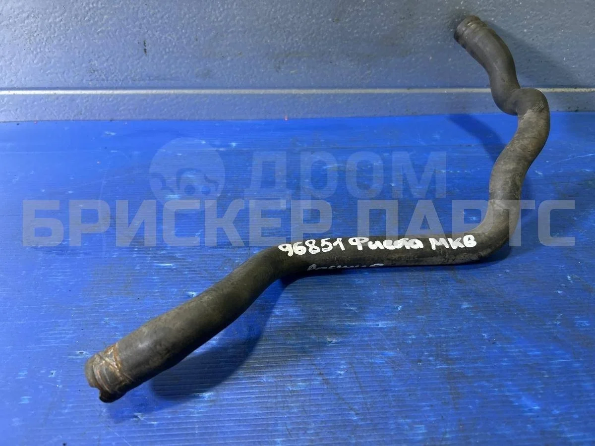 Патрубок радиатора Форд Фиеста MK6 (CB1, CCN)