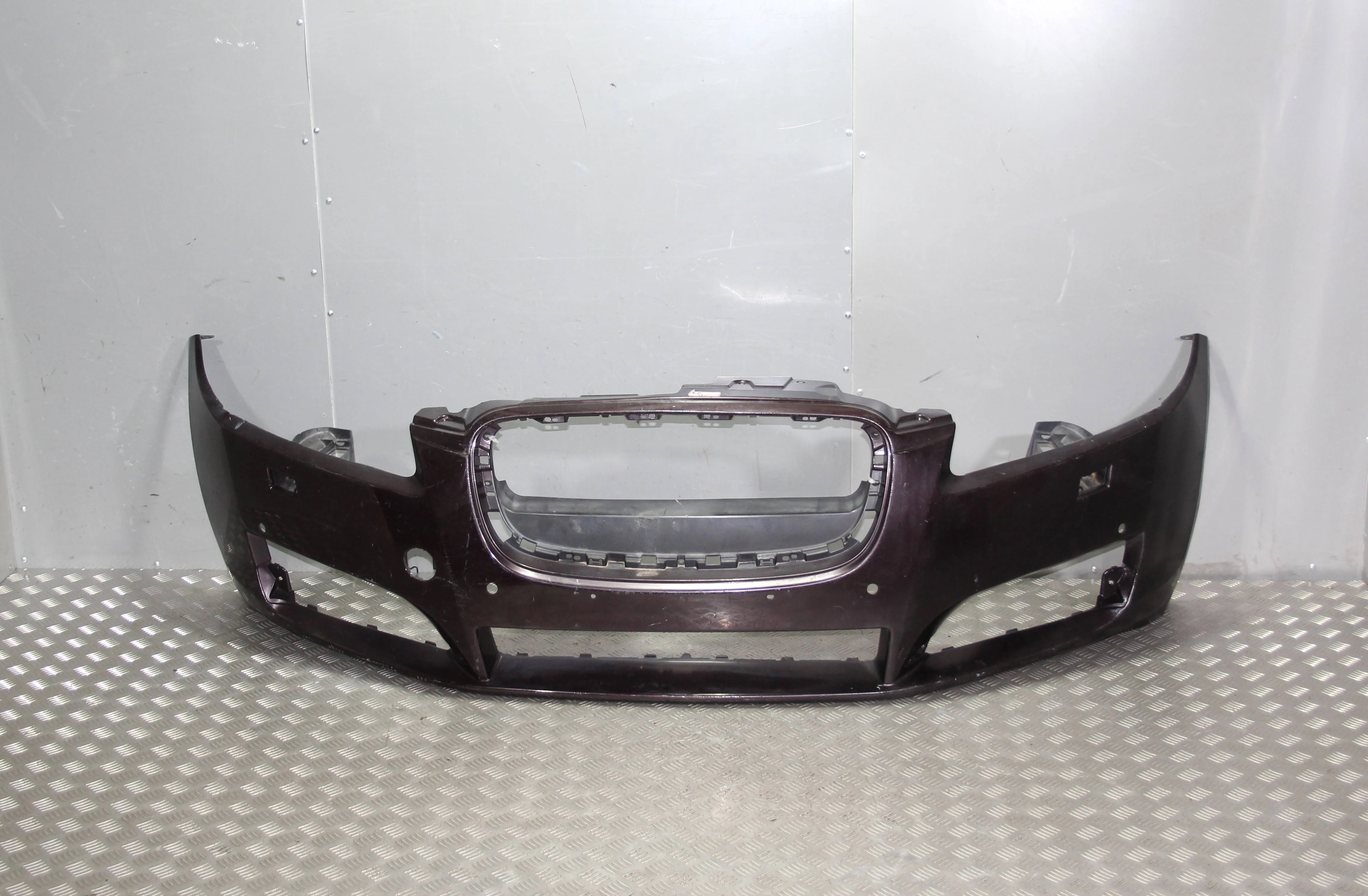 Бампер передний JAGUAR XF I рестайлинг (2011—2015)