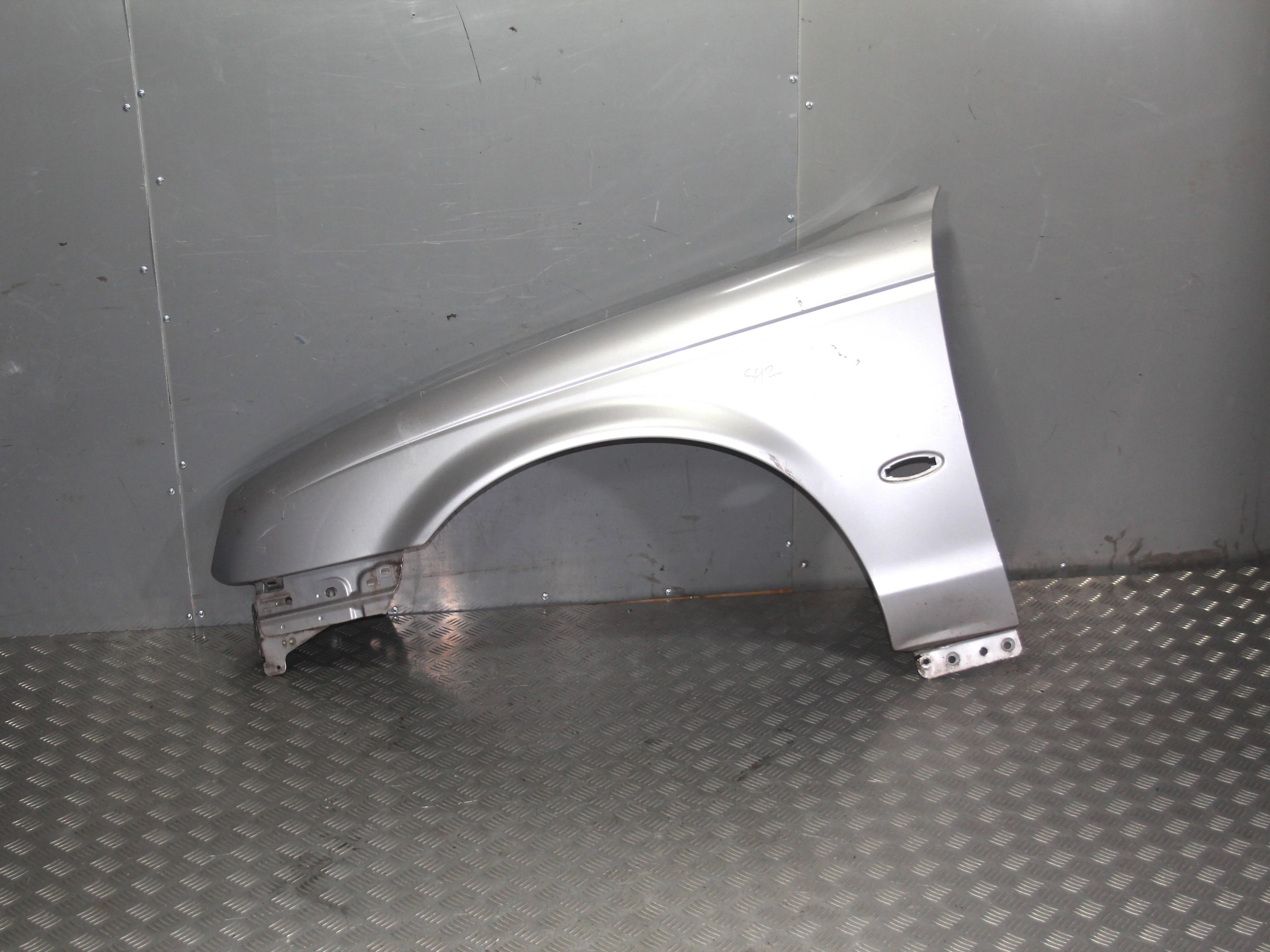 Крыло переднее левое JAGUAR S-type I рестайлинг (