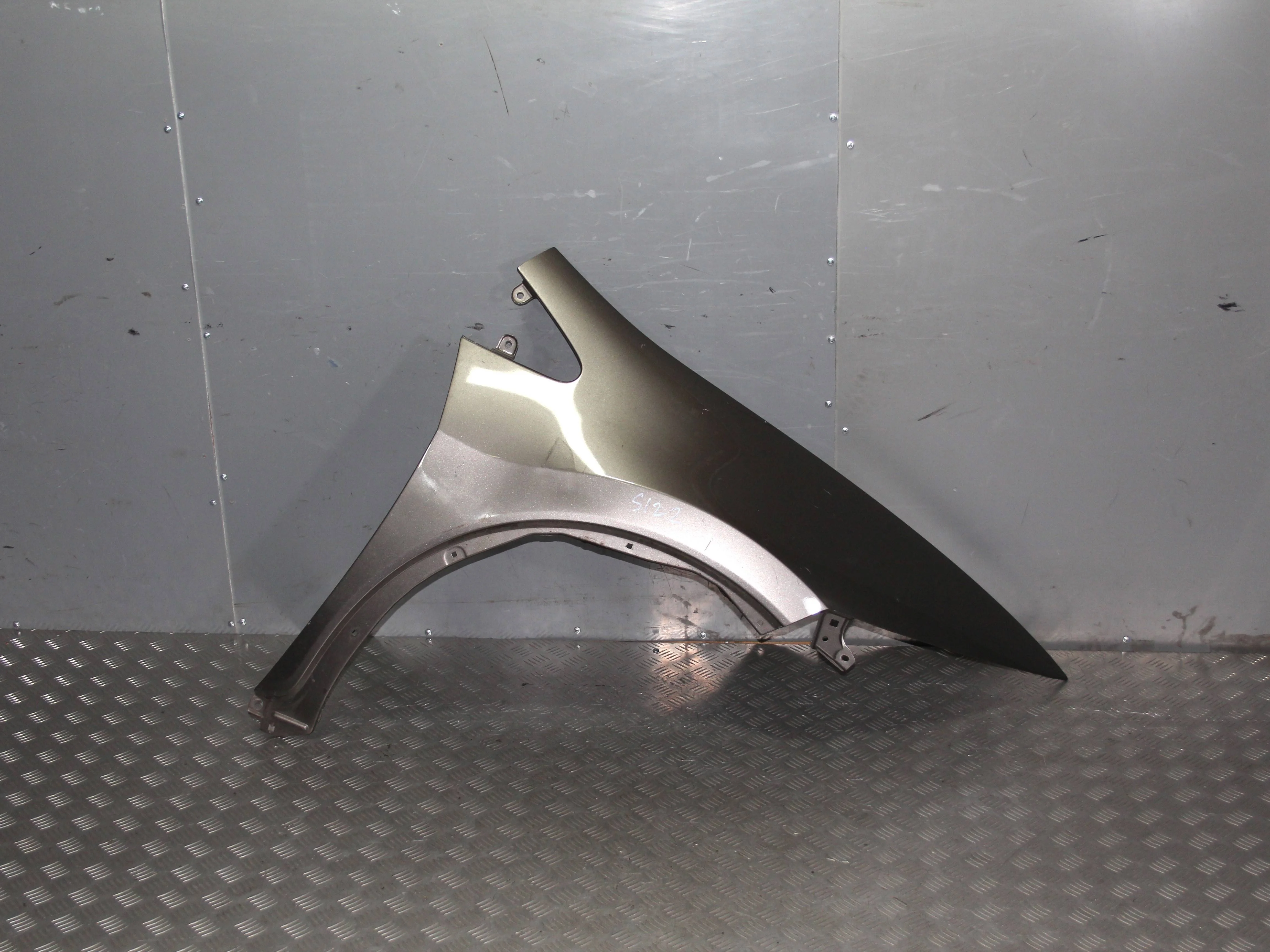 Крыло переднее правое HONDA Civic VIII (2005—2009)