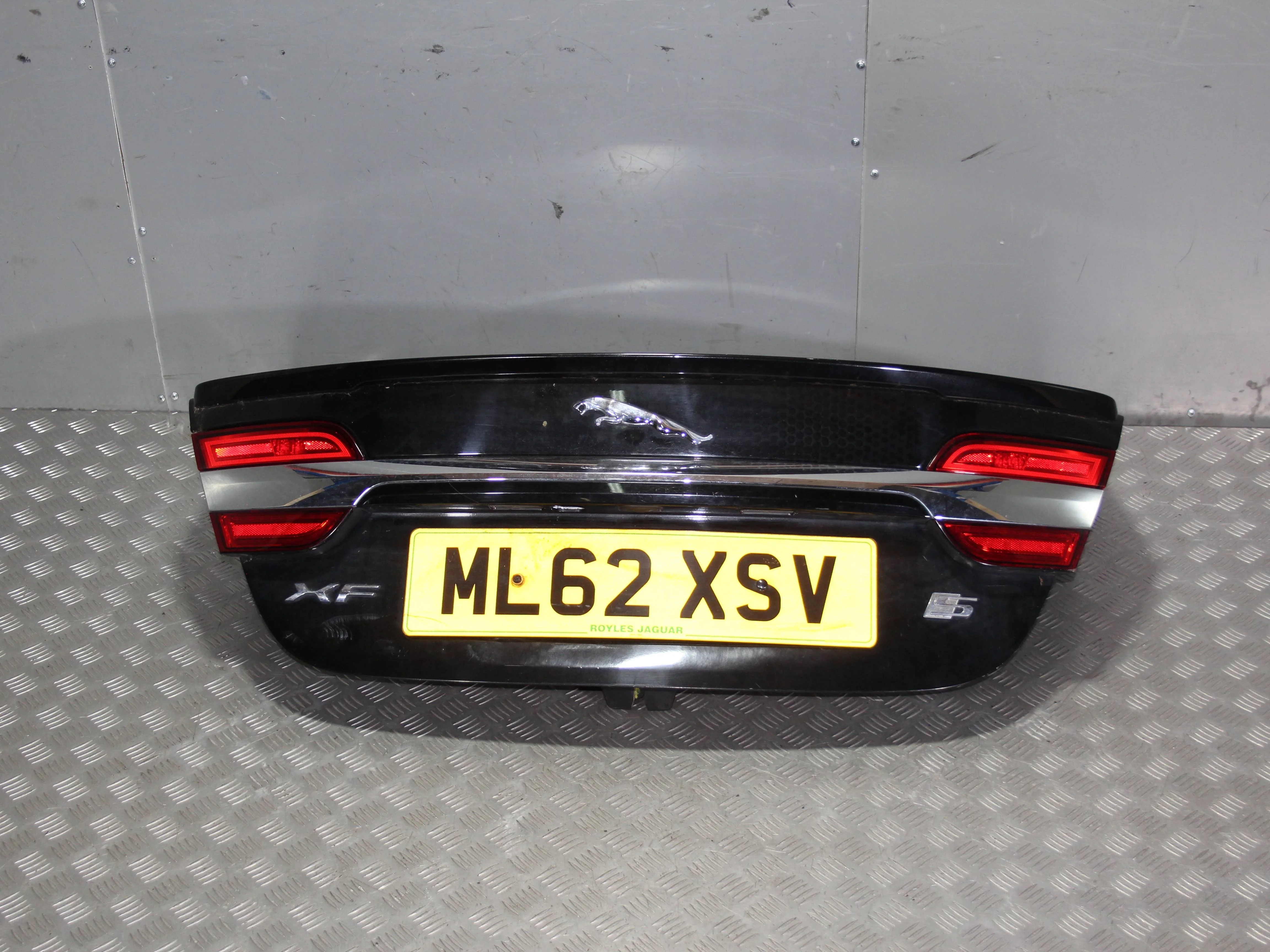 Крышка багажника JAGUAR XF I рестайлинг (2011—201