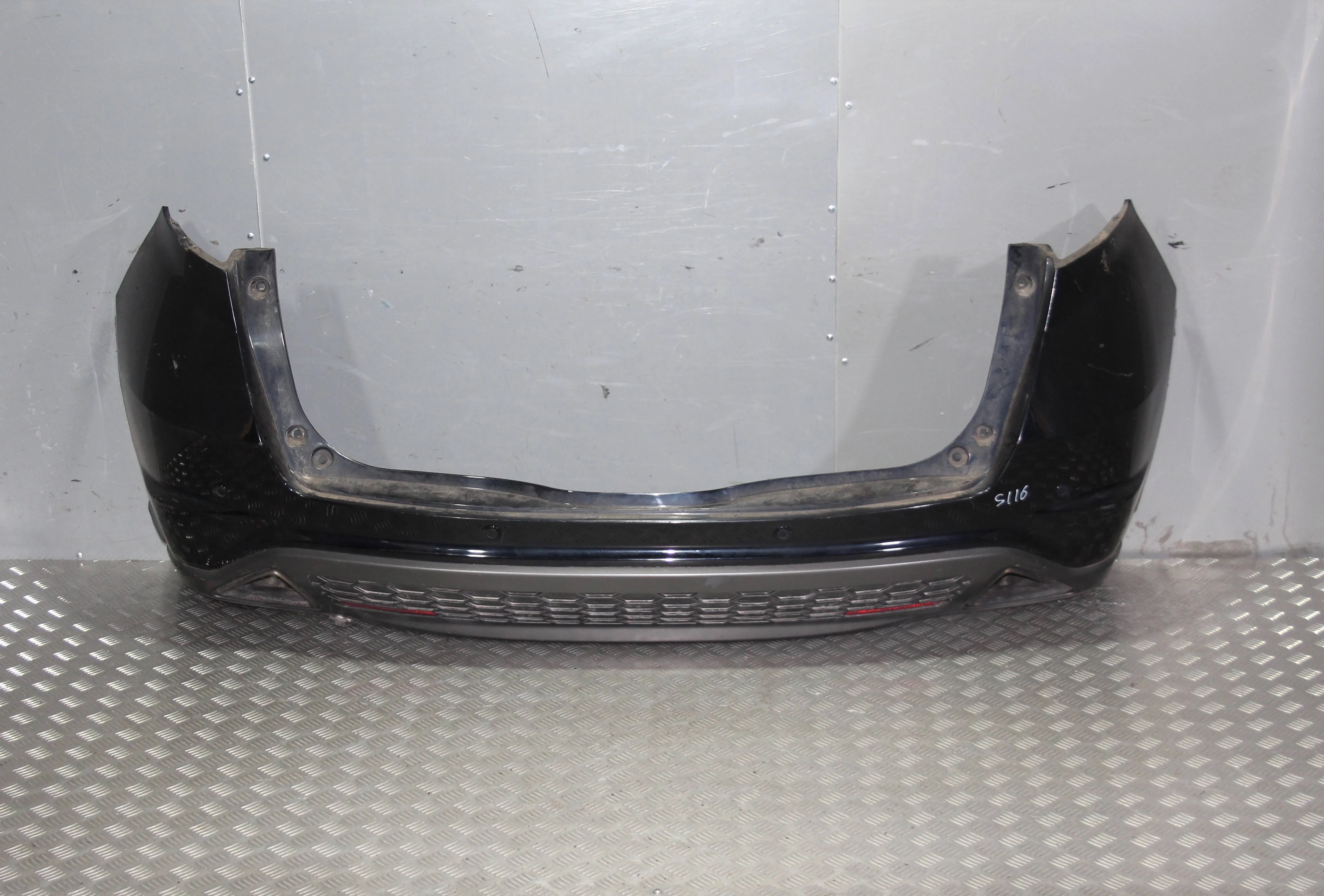 Бампер задний HONDA Civic VIII (2005—2009)