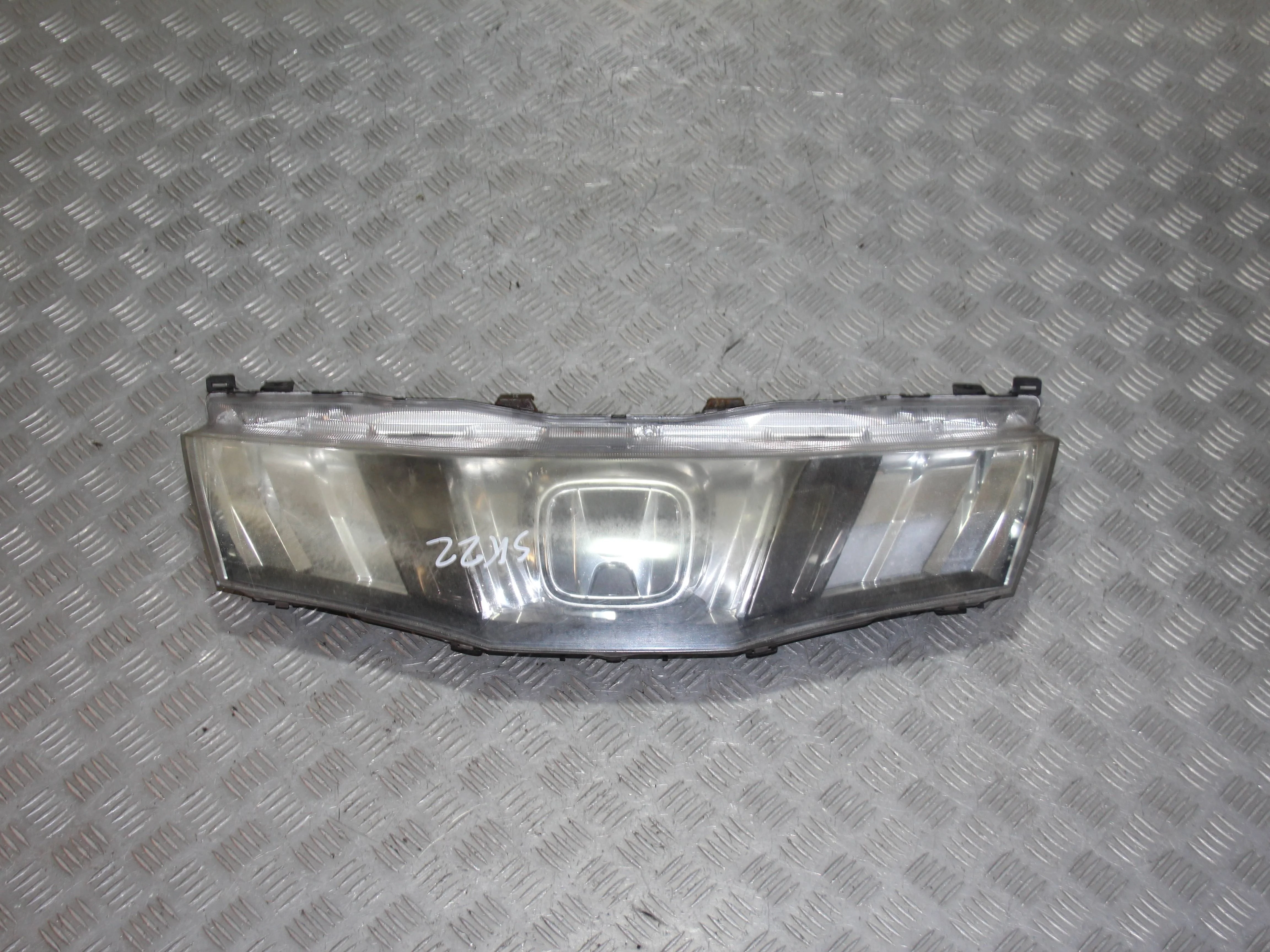 Решетка радиатора (люстра) HONDA Civic VIII (2005