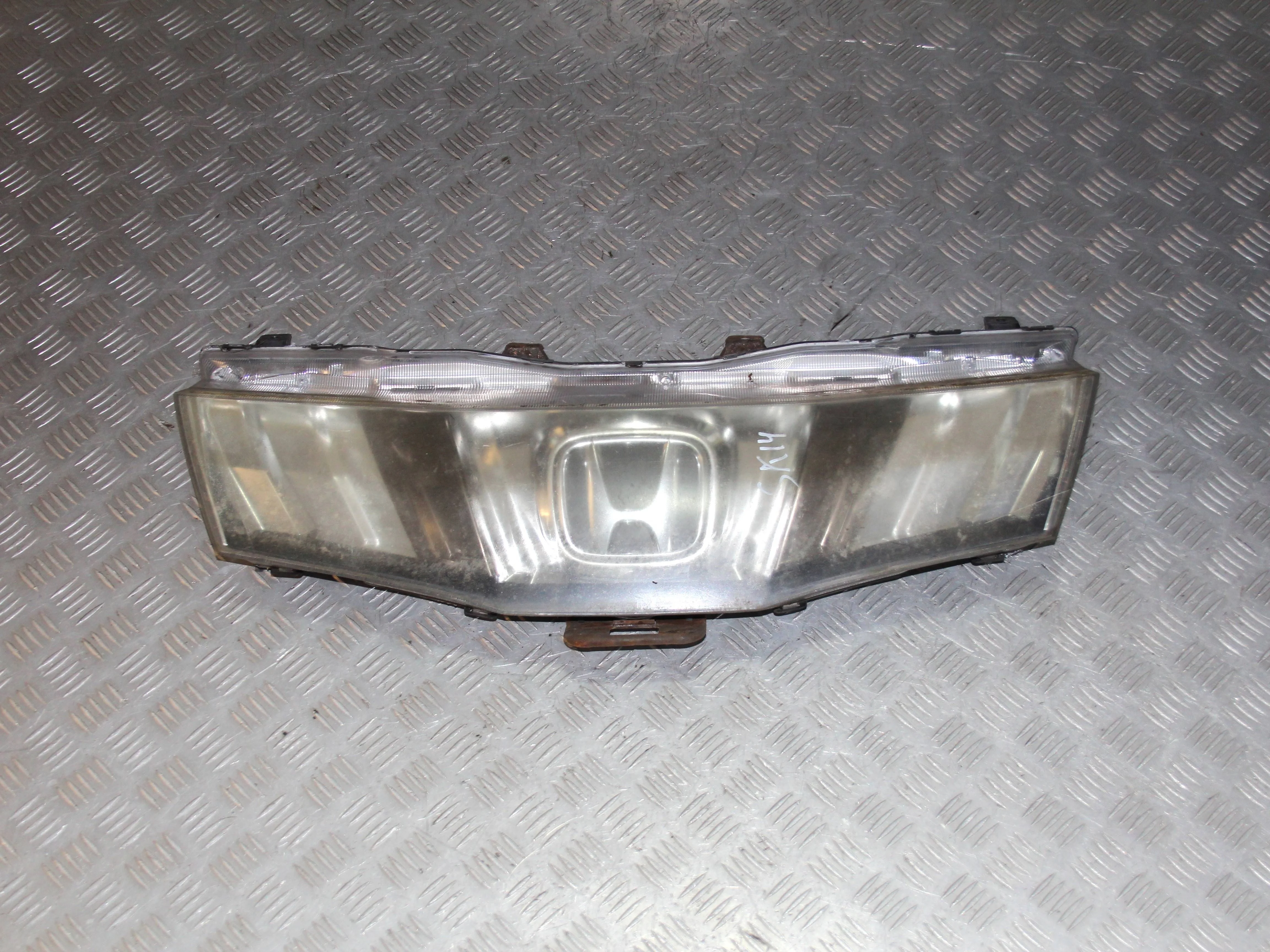 Решетка радиатора (люстра) HONDA Civic VIII (2005