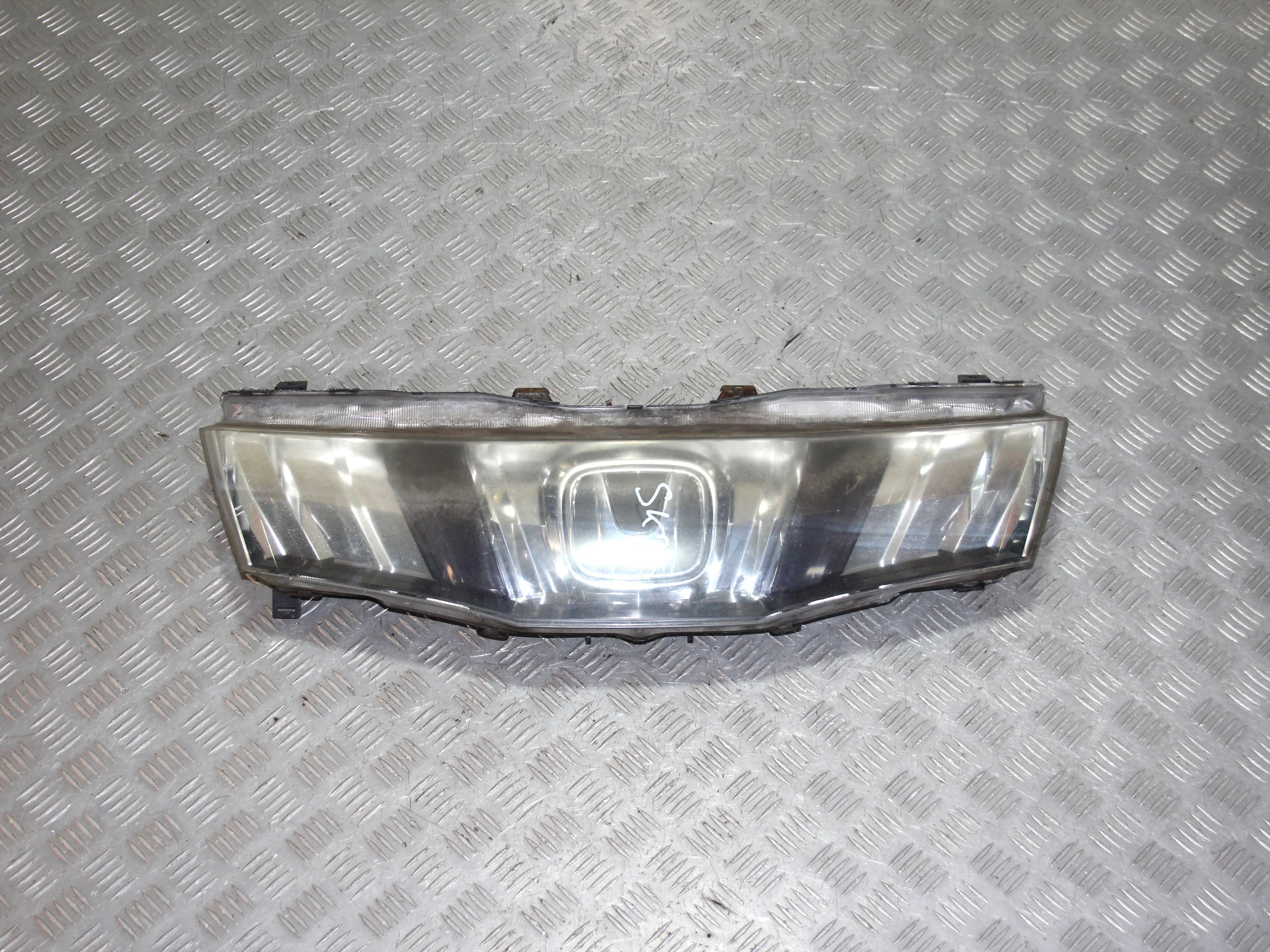 Решетка радиатора (люстра) HONDA Civic VIII (2005