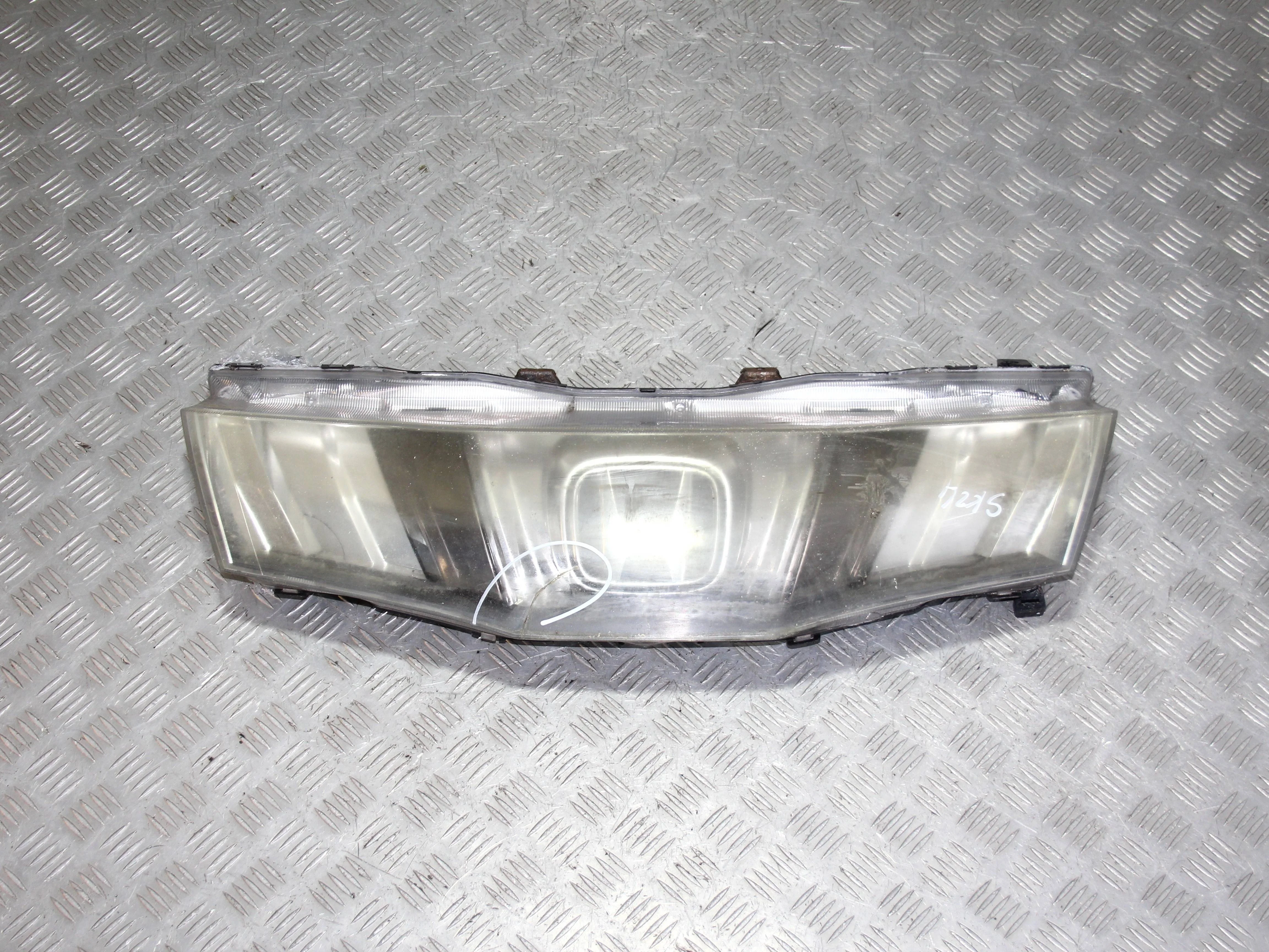 Решетка радиатора (люстра) HONDA Civic VIII (2005