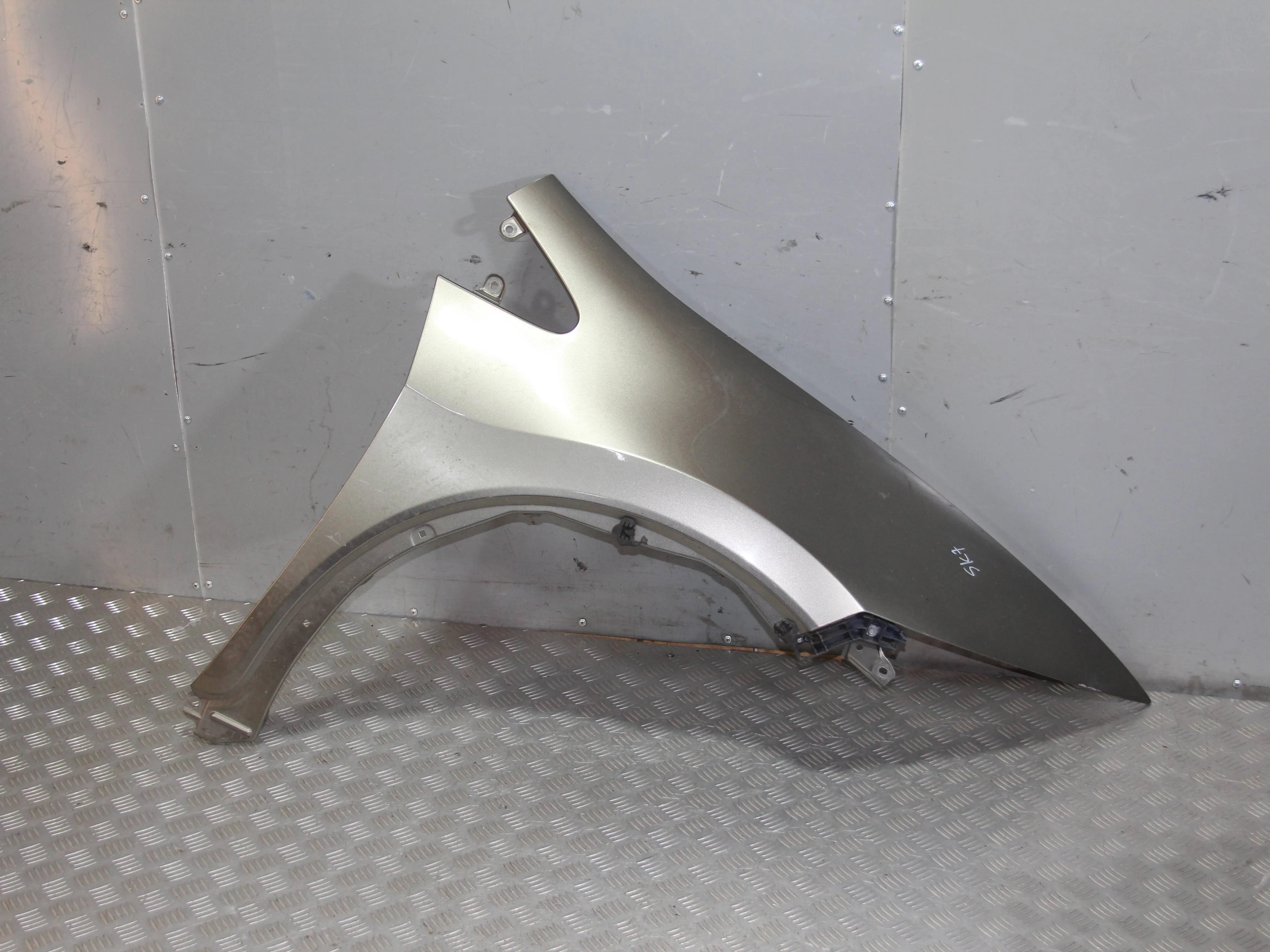 Крыло переднее правое HONDA Civic VIII (2005—2009)