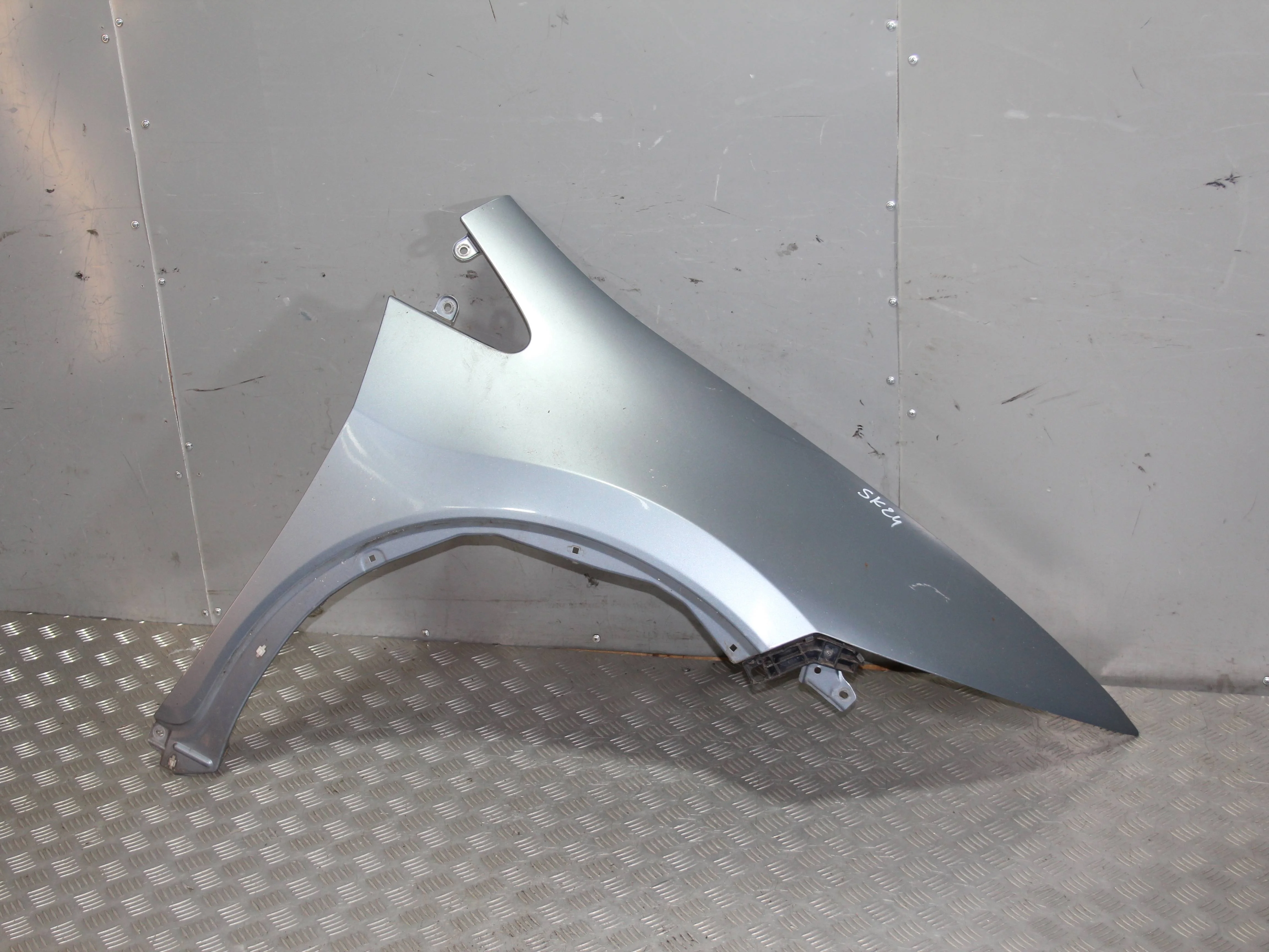 Крыло переднее правое HONDA Civic VIII (2005—2009)