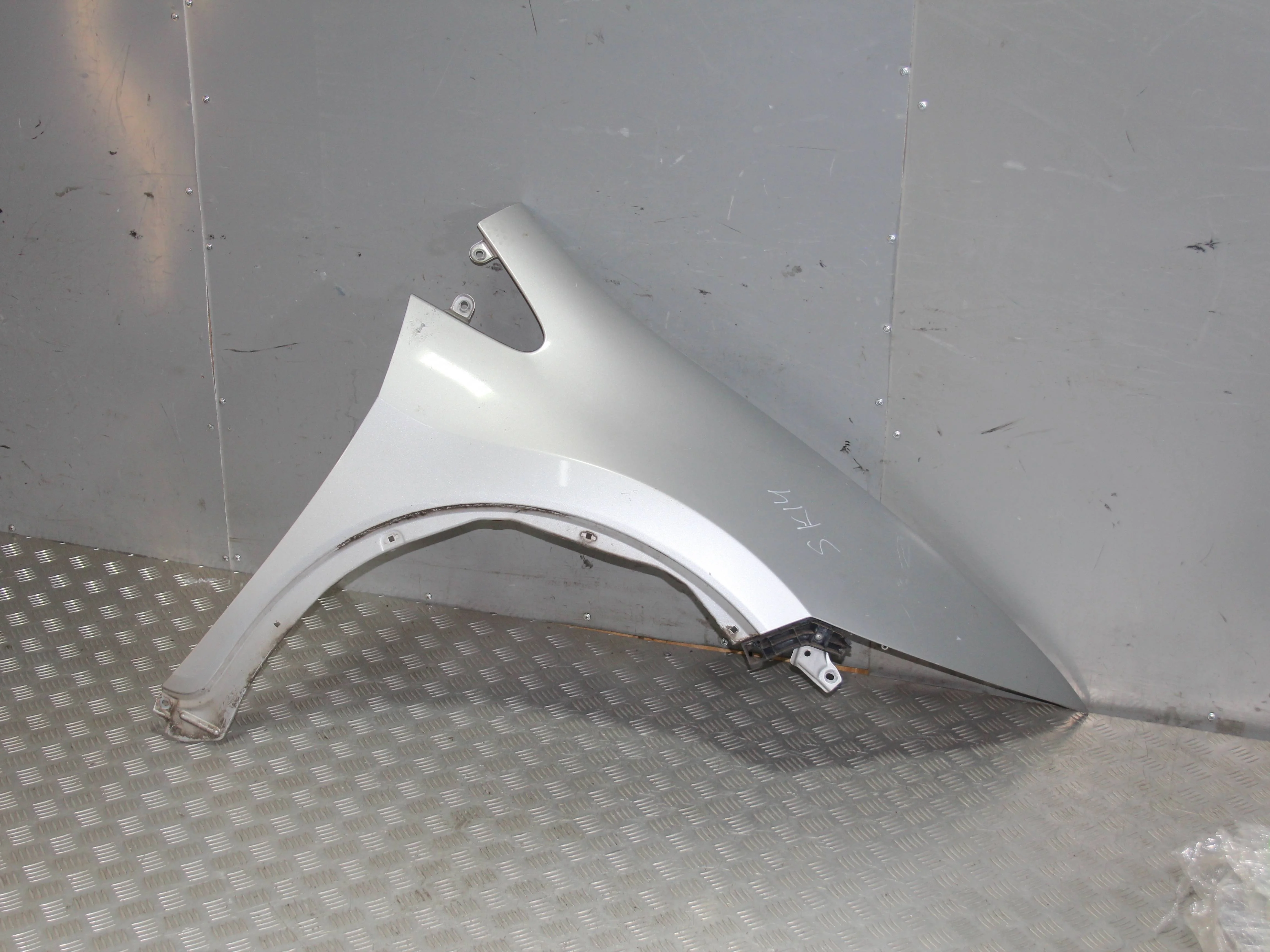 Крыло переднее правое HONDA Civic VIII (2005—2009)