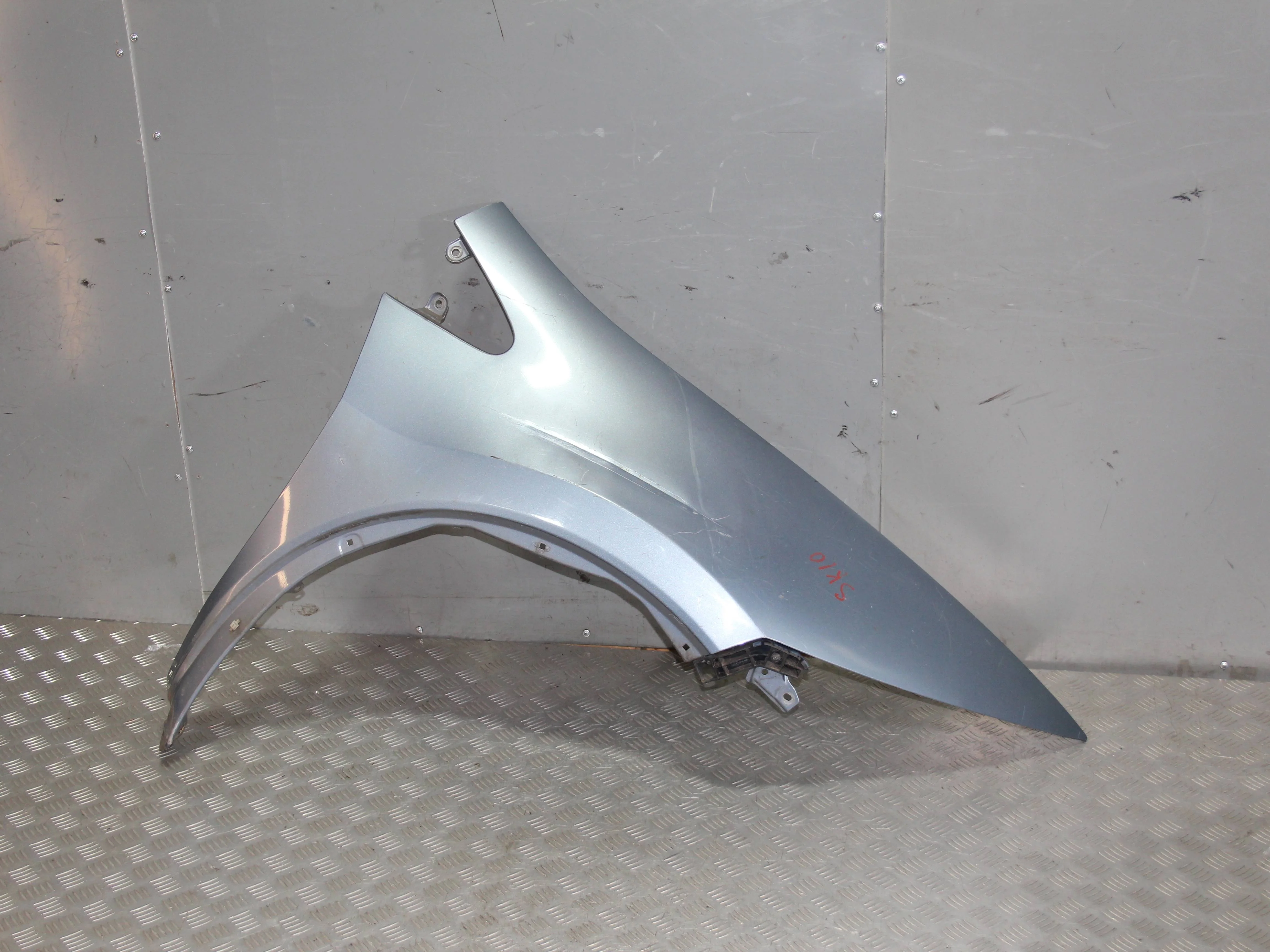Крыло переднее правое HONDA Civic VIII (2005—2009)