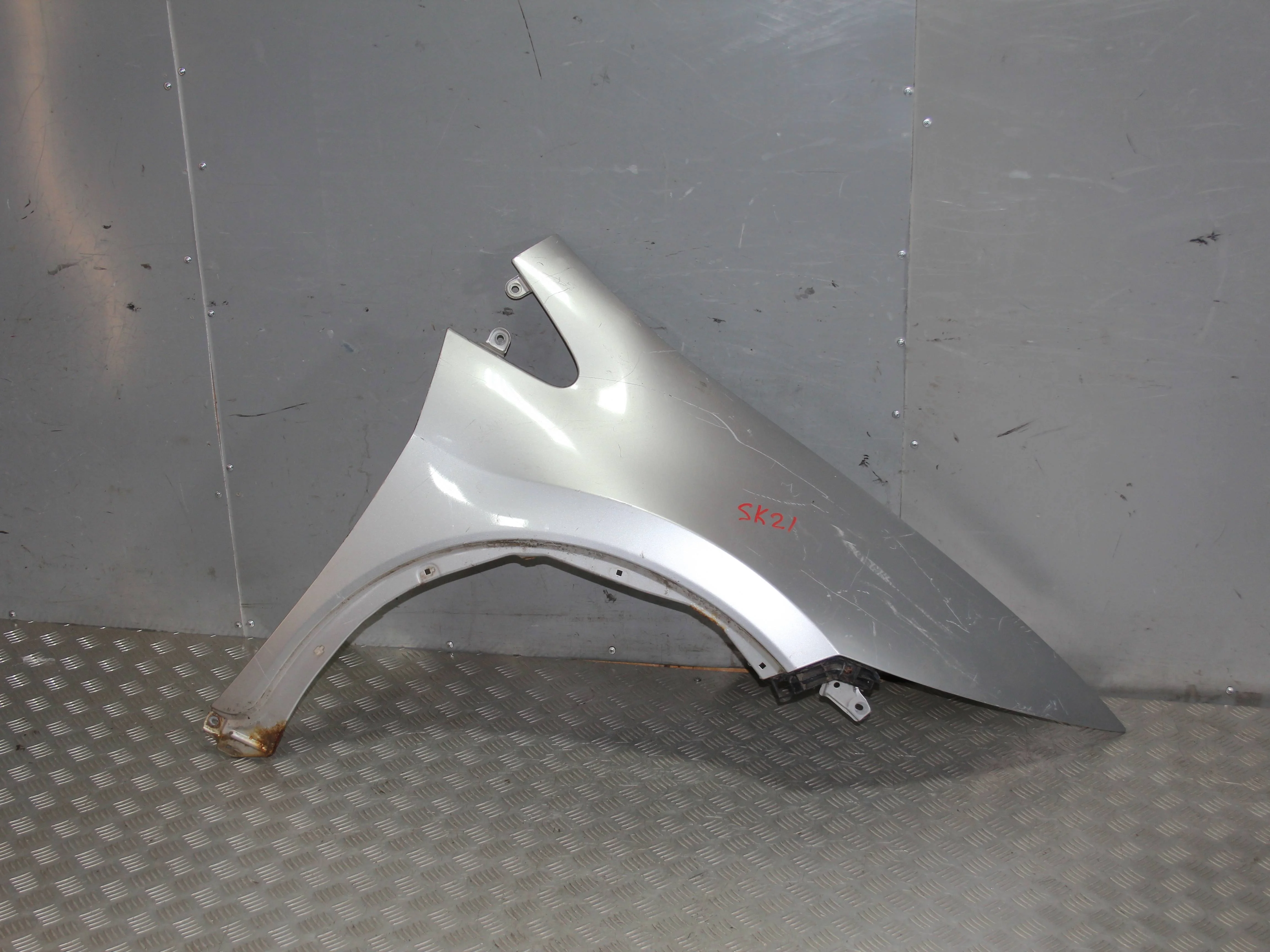 Крыло переднее правое HONDA Civic VIII (2005—2009)