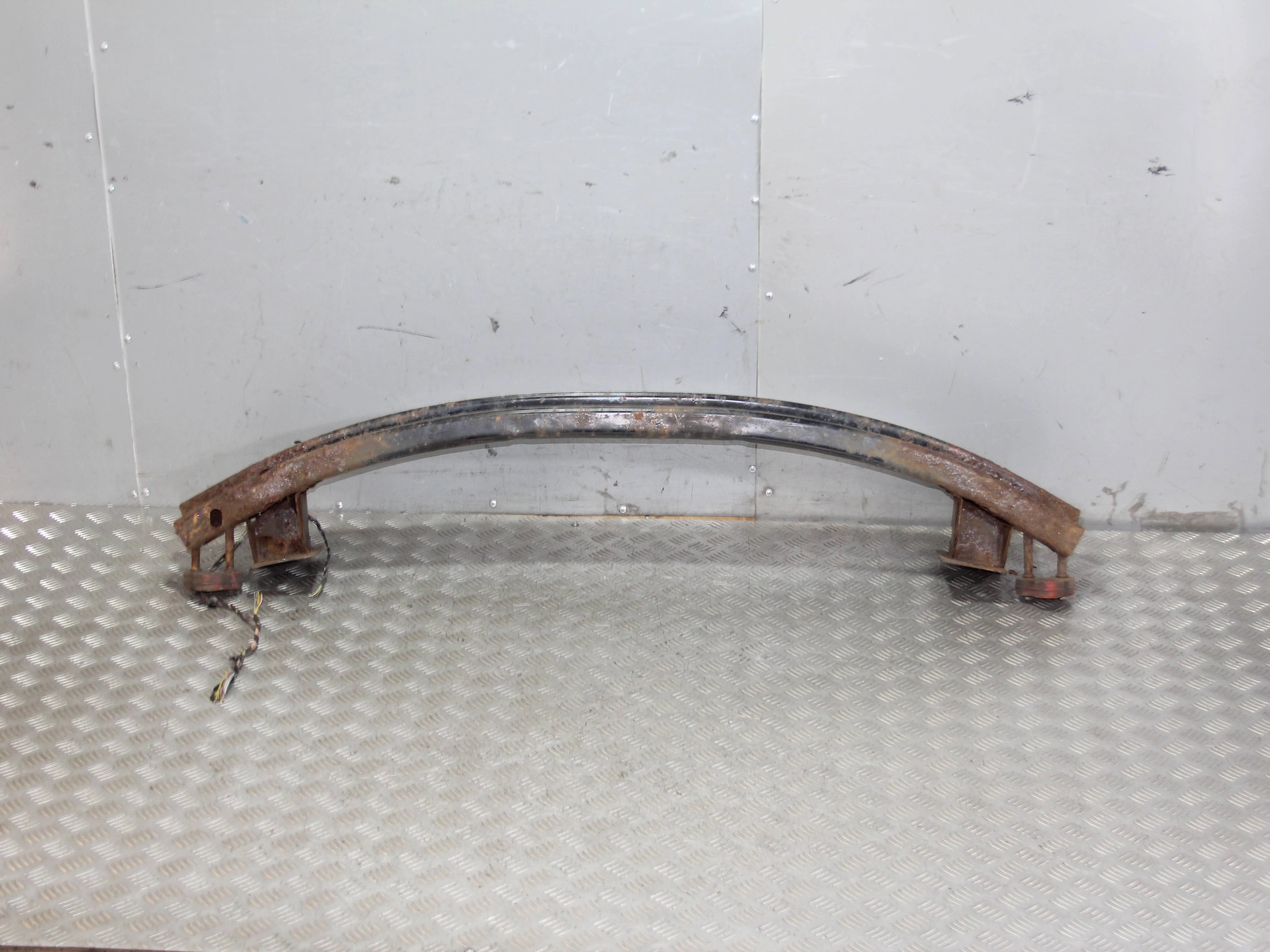 Усилитель заднего бампера JAGUAR XF I рестайлинг