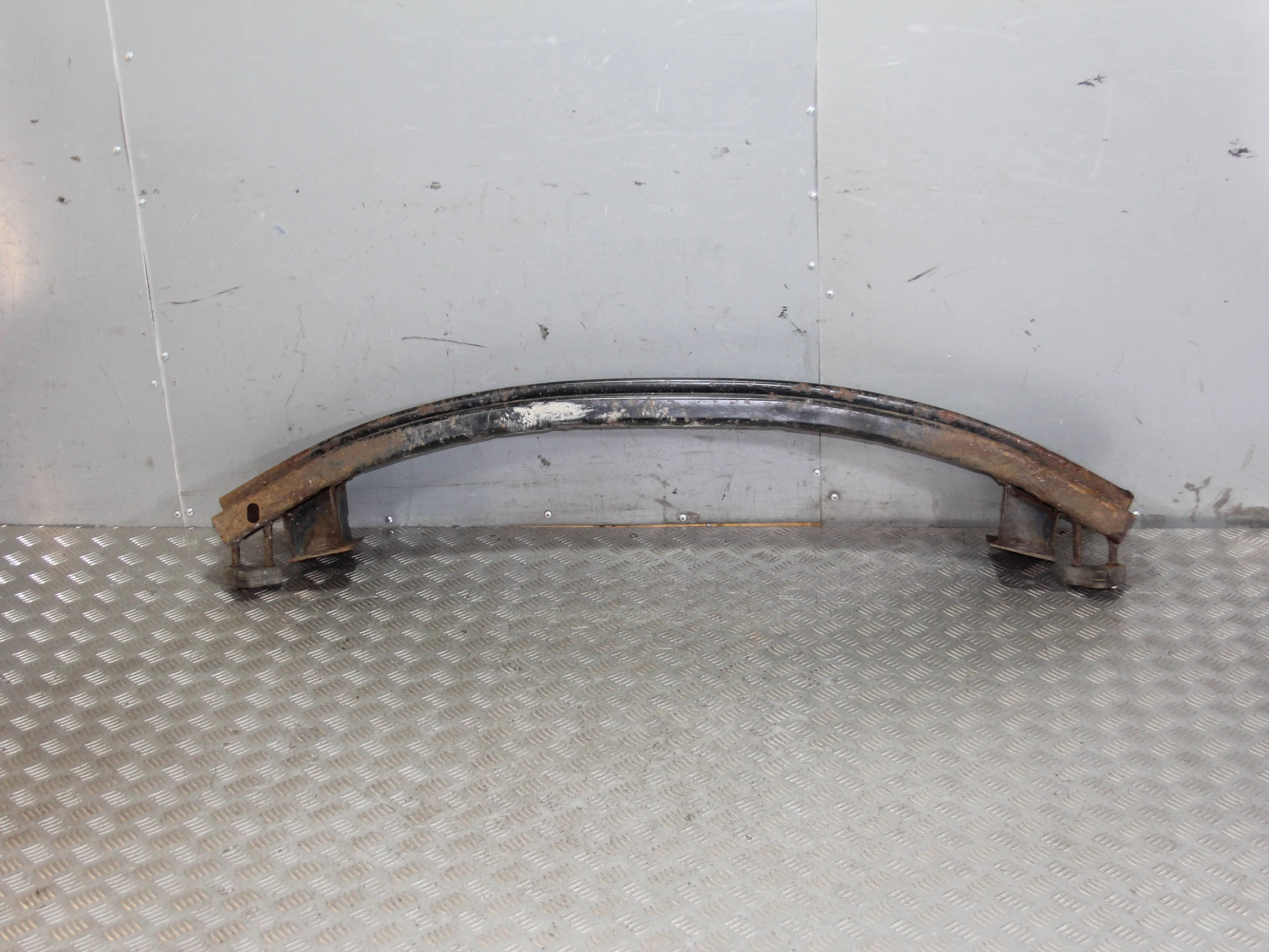 Усилитель заднего бампера JAGUAR XF I (2007—2011)