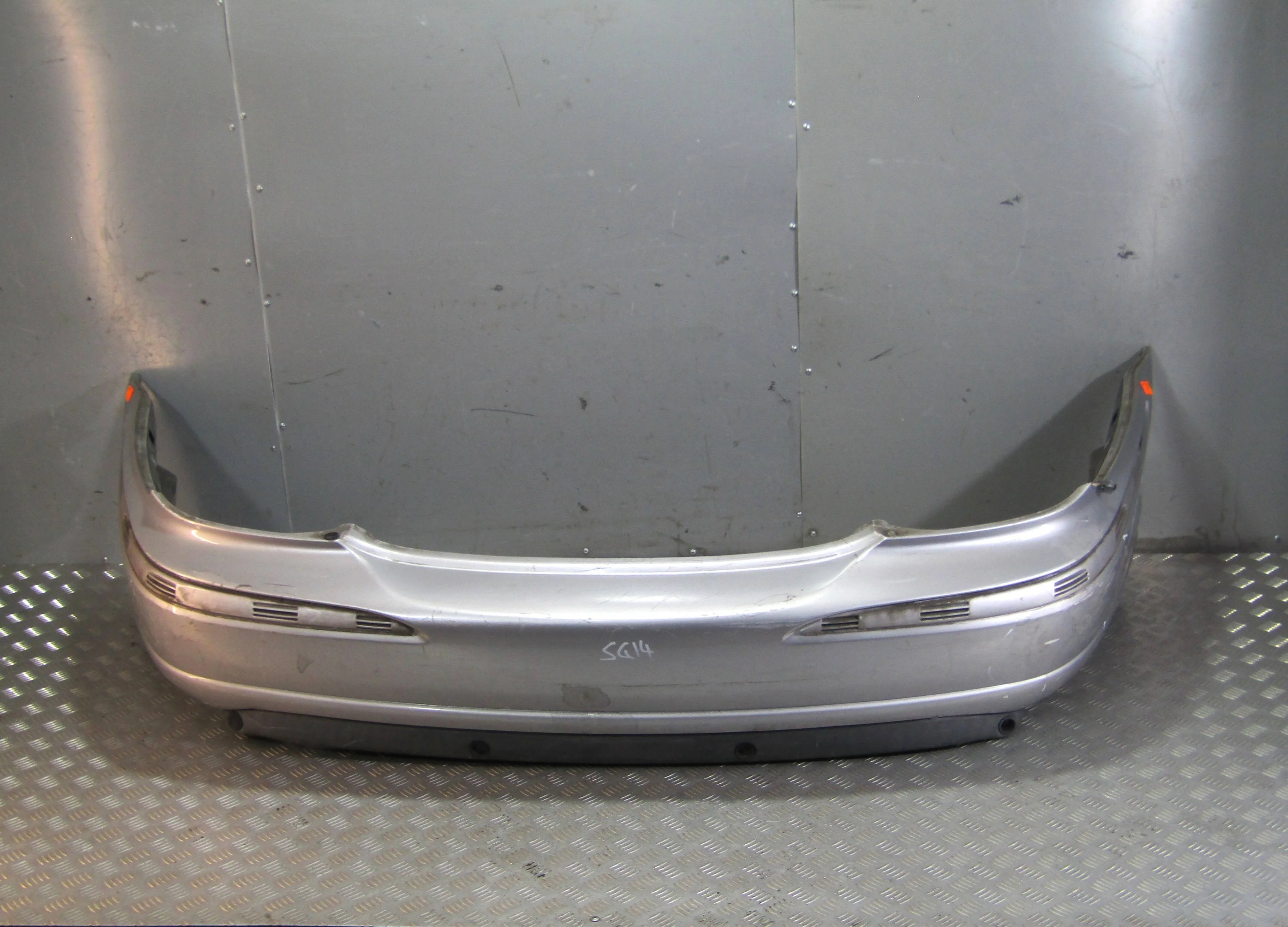 Бампер задний JAGUAR X-type I (2001—2009)