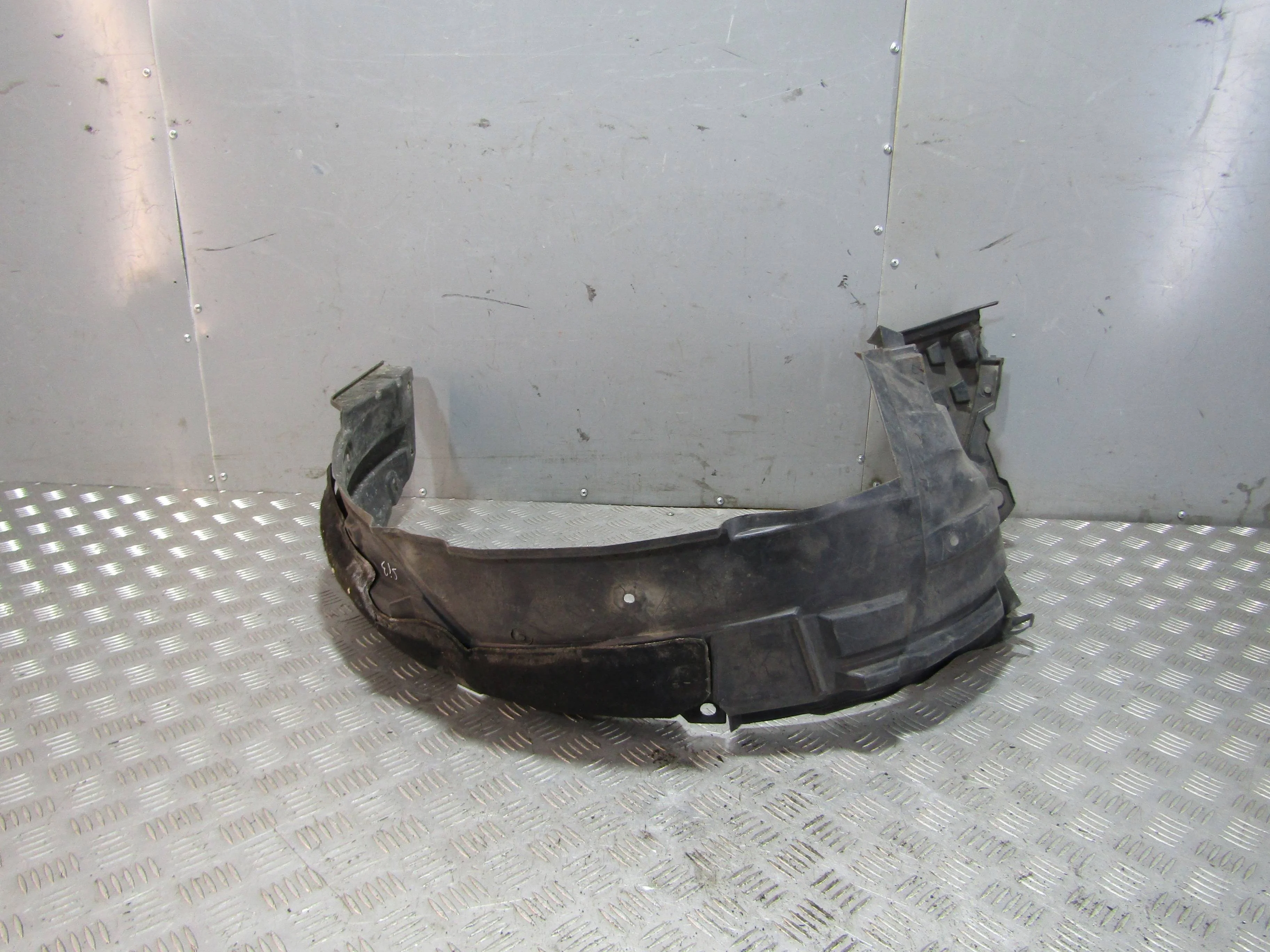 Подкрылок передний правый HONDA Civic VIII (2005—