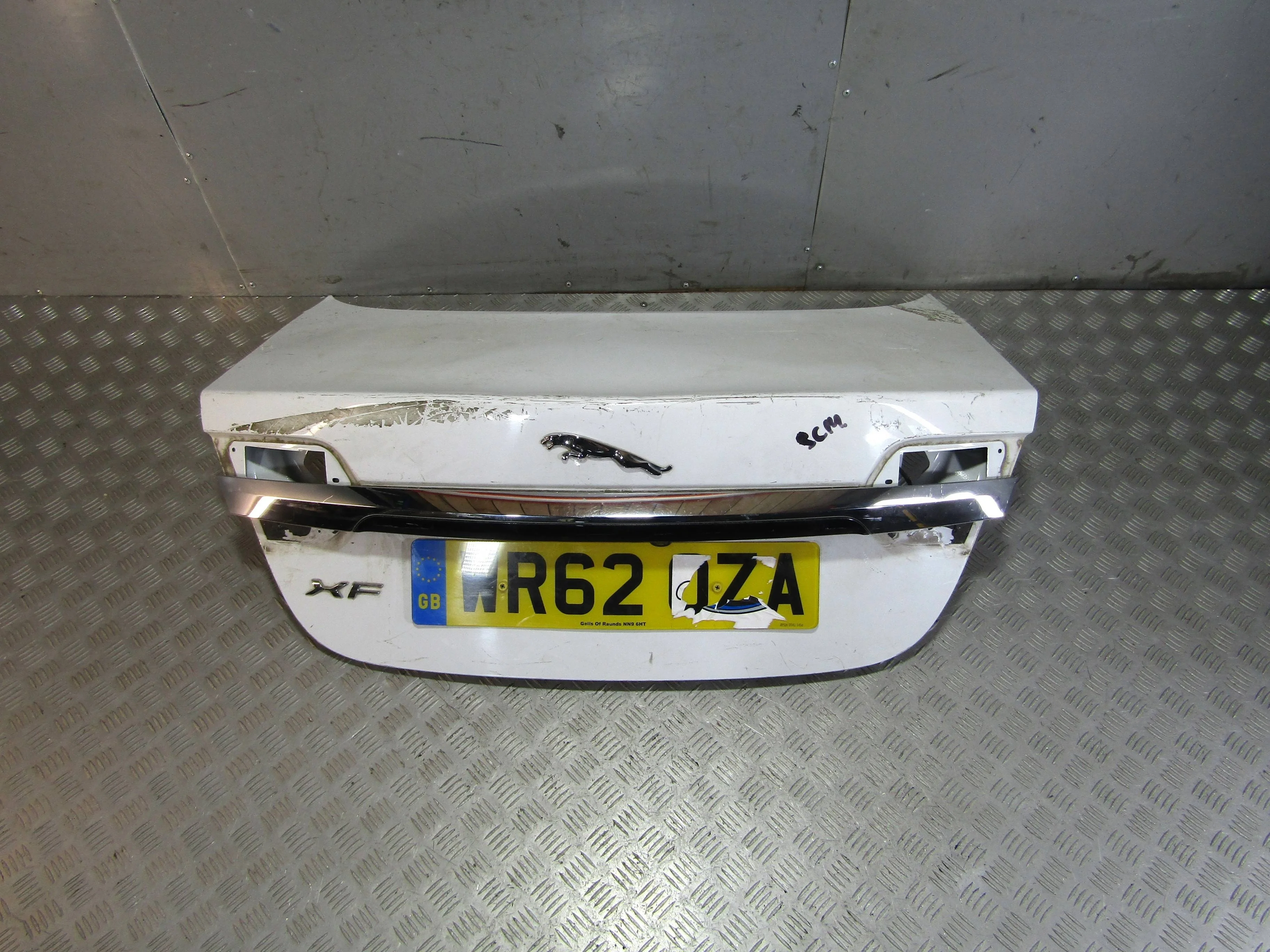 Крышка багажника JAGUAR XF I рестайлинг (2011—201