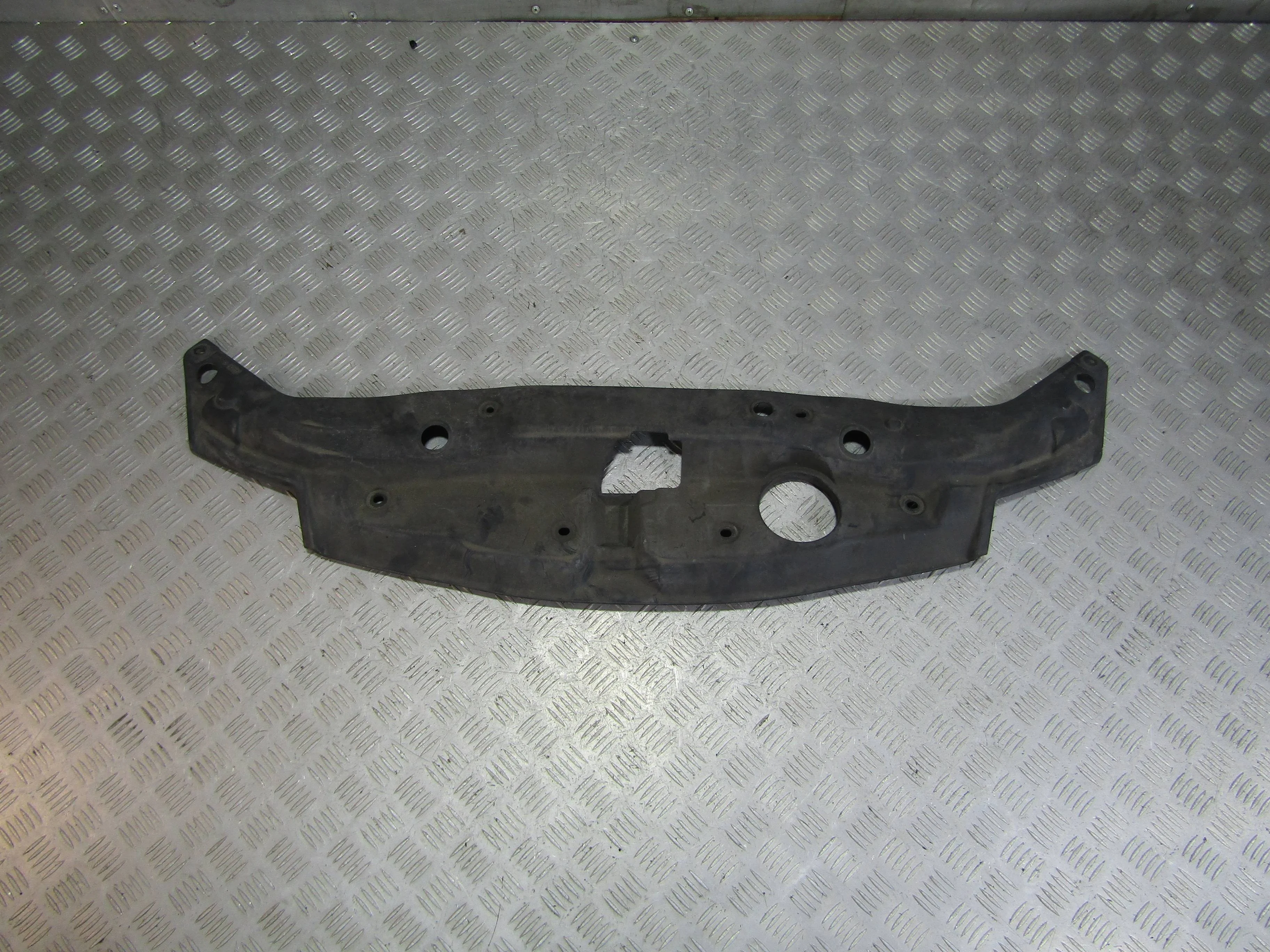 Кожух замка капота HONDA Civic VIII (2005—2009)