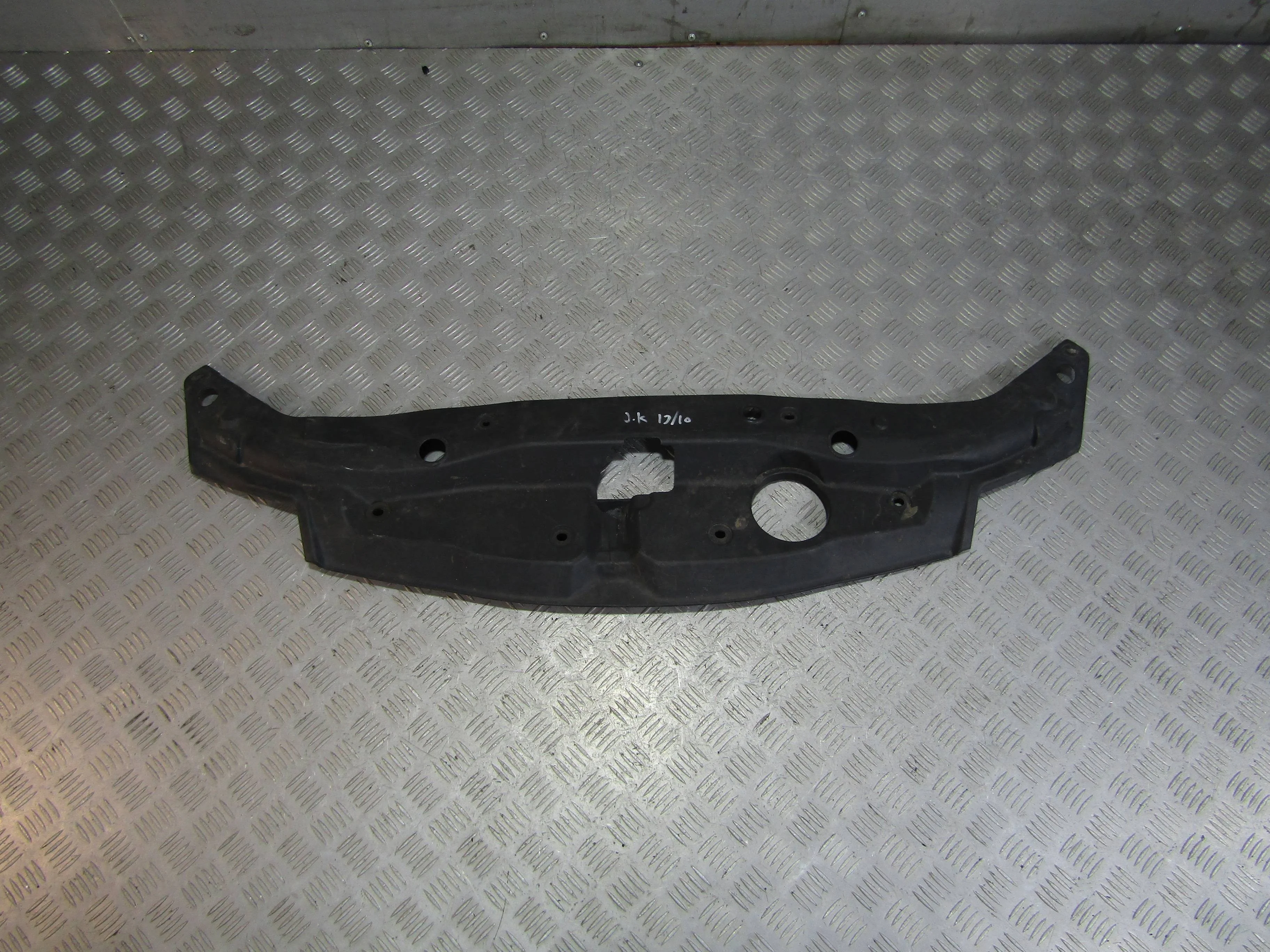 Кожух замка капота HONDA Civic VIII (2005—2009)