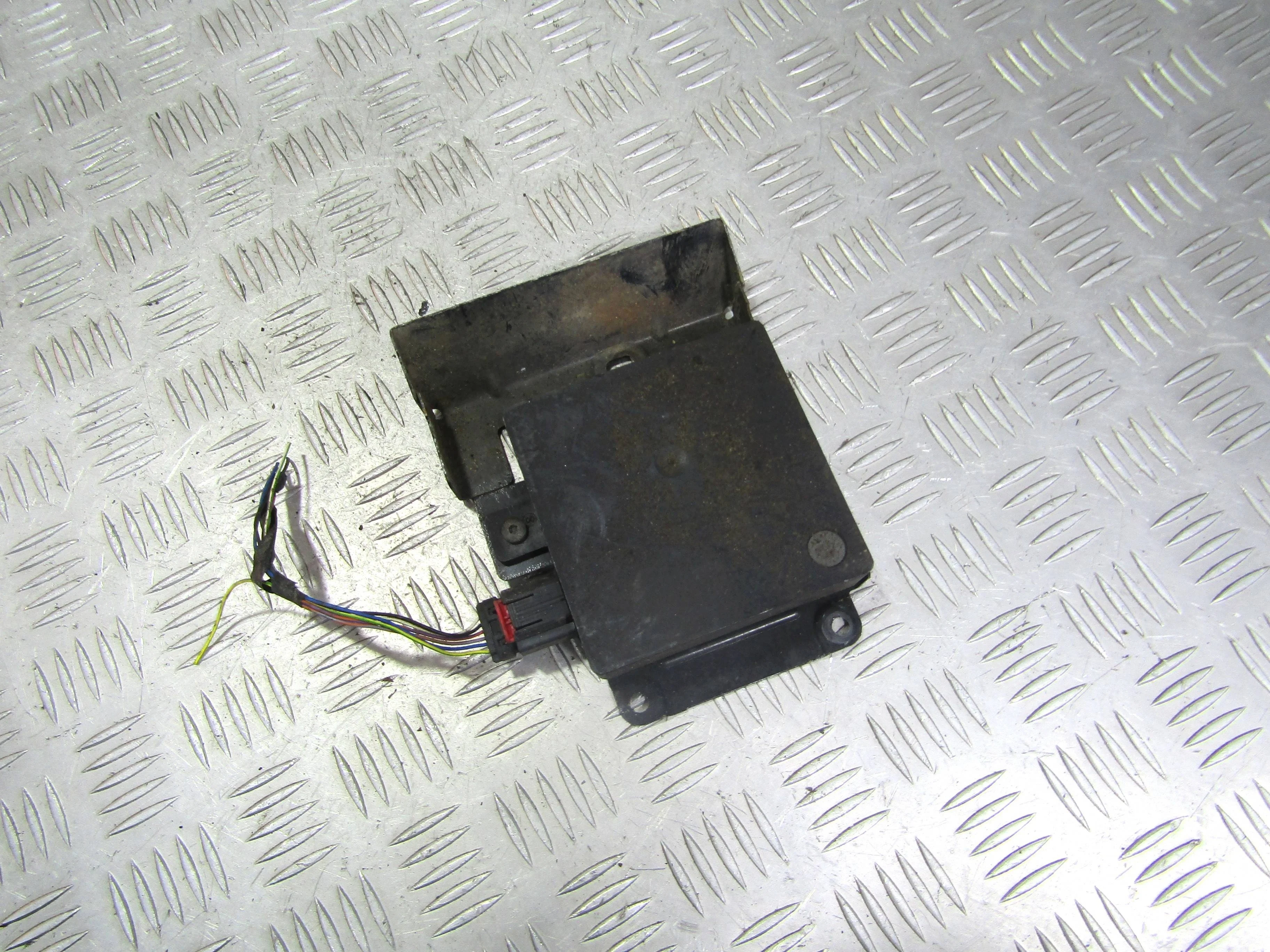 Датчик слепых зон JAGUAR XF I рестайлинг (2011—20