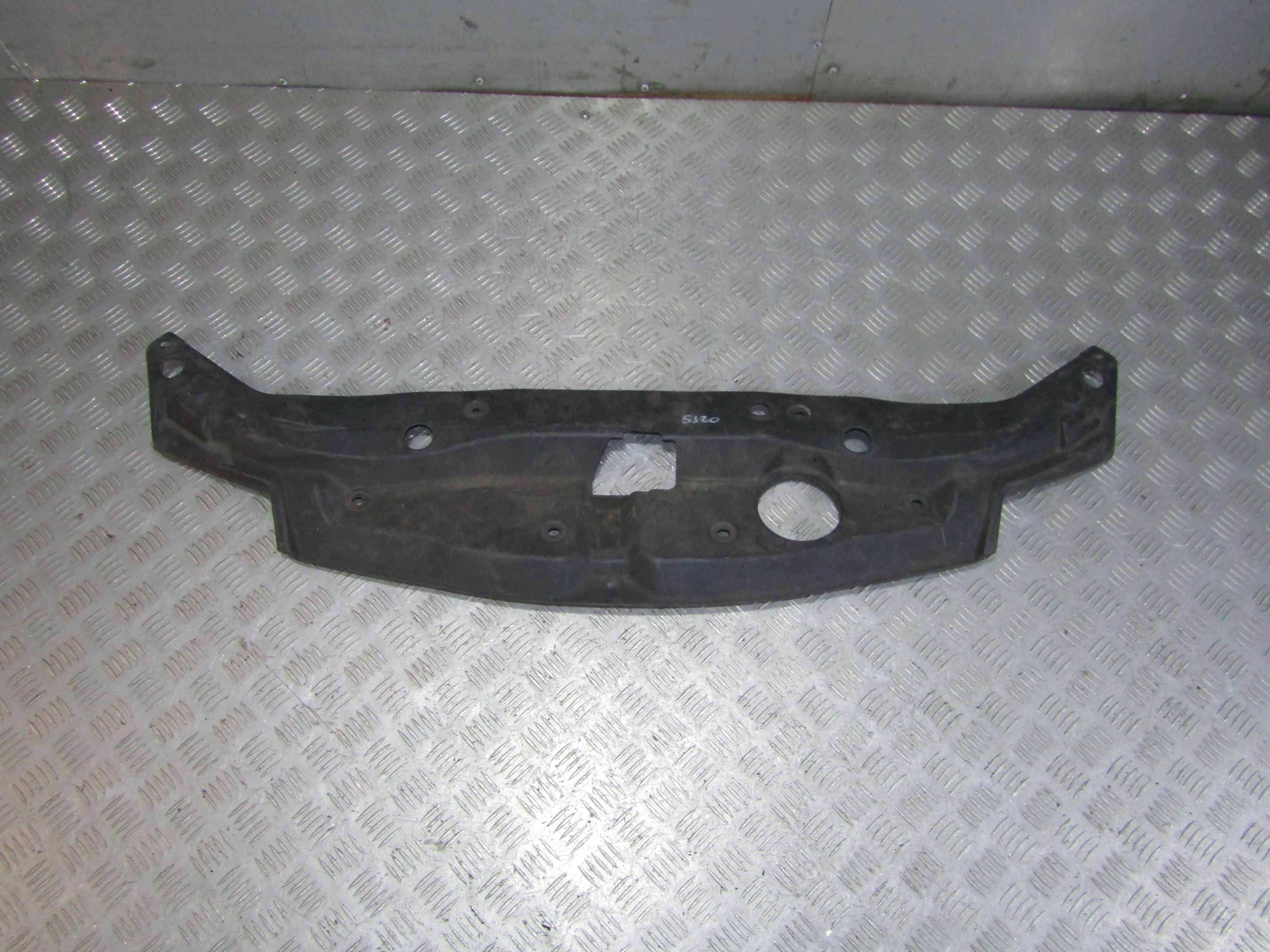 Накладка замка капота HONDA Civic VIII (2005—2009)