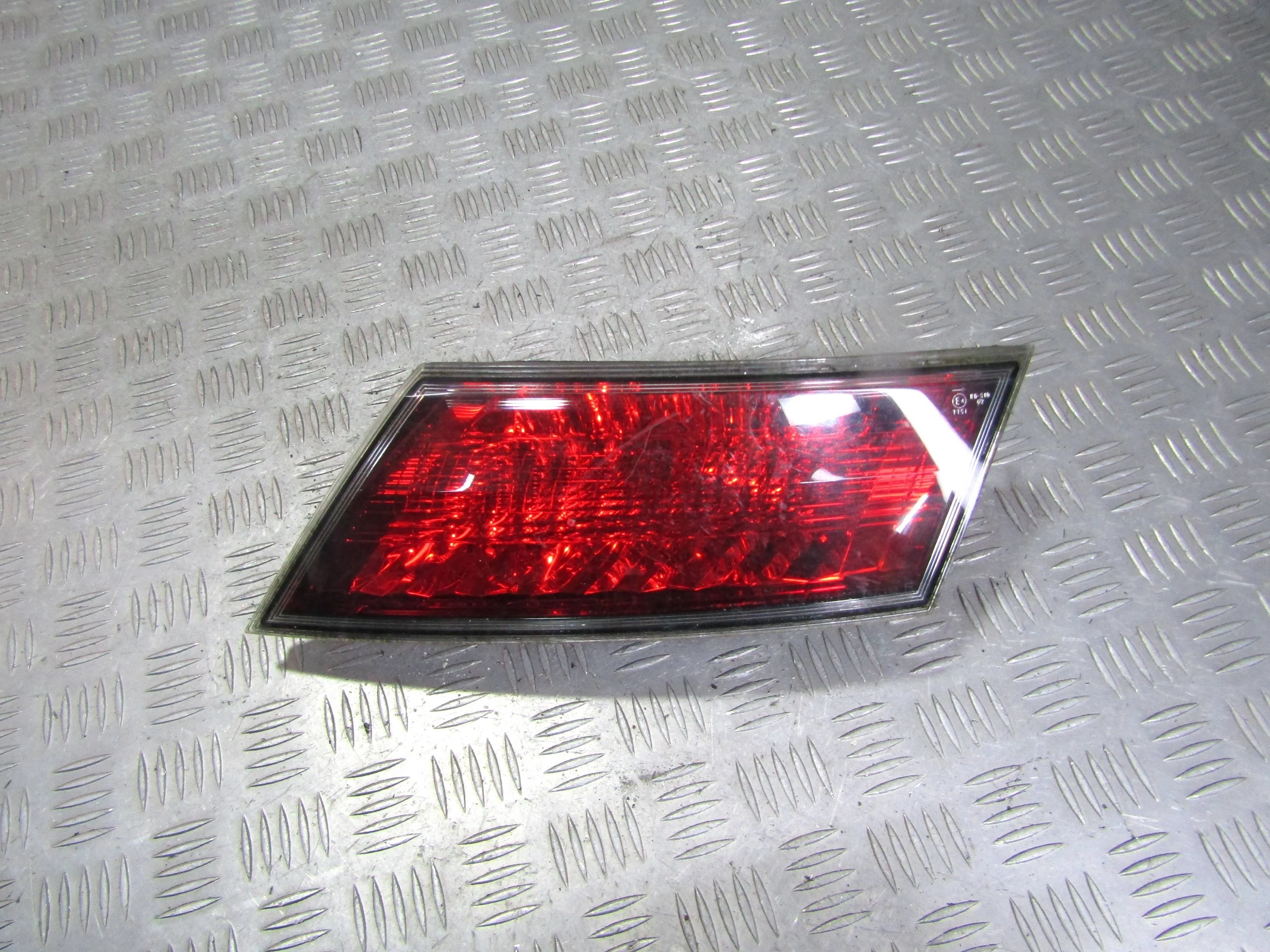 Фонарь внутренний правый HONDA Civic VIII (2005—2