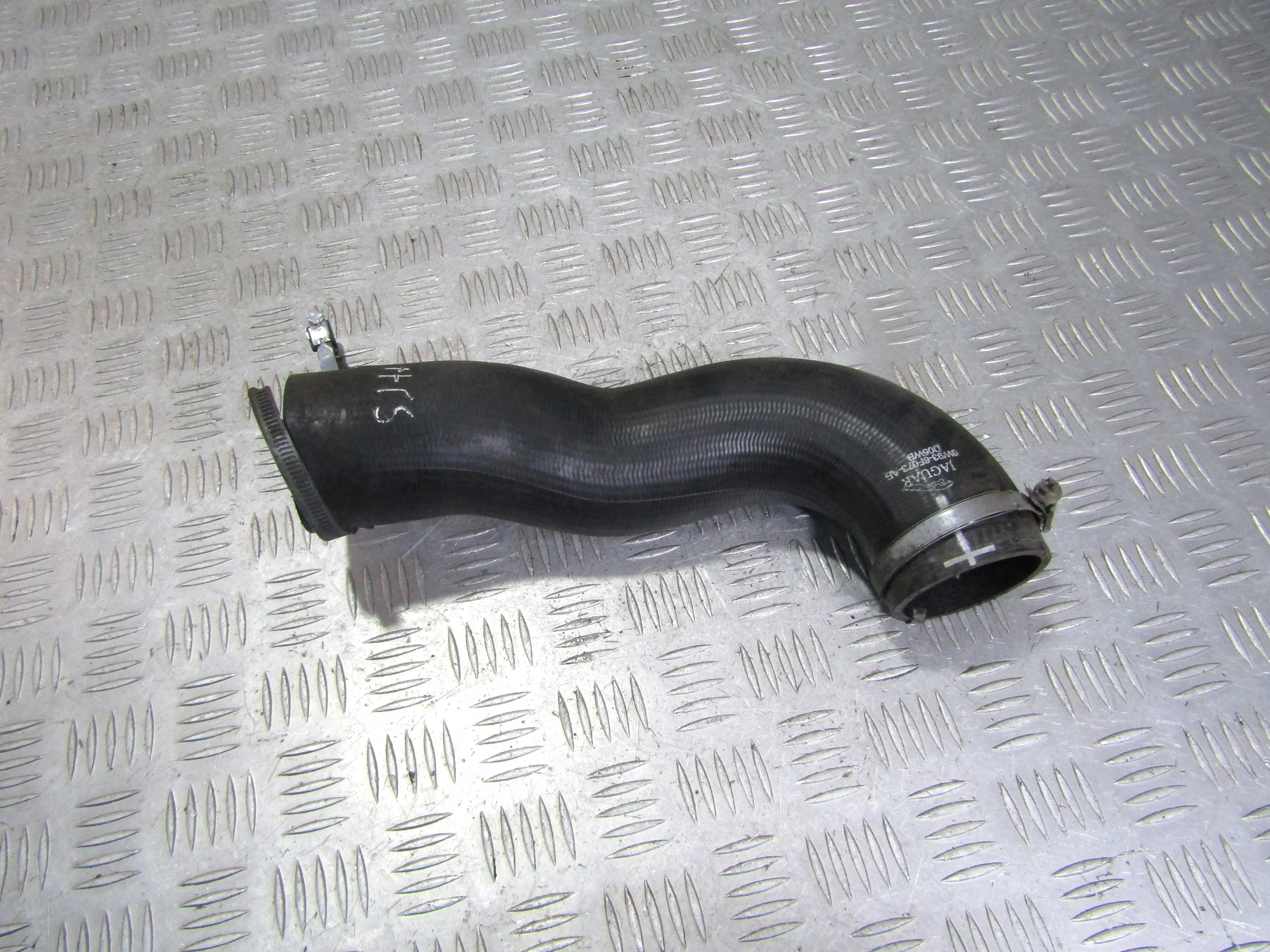 Патрубок интеркулера JAGUAR XF I рестайлинг (2011