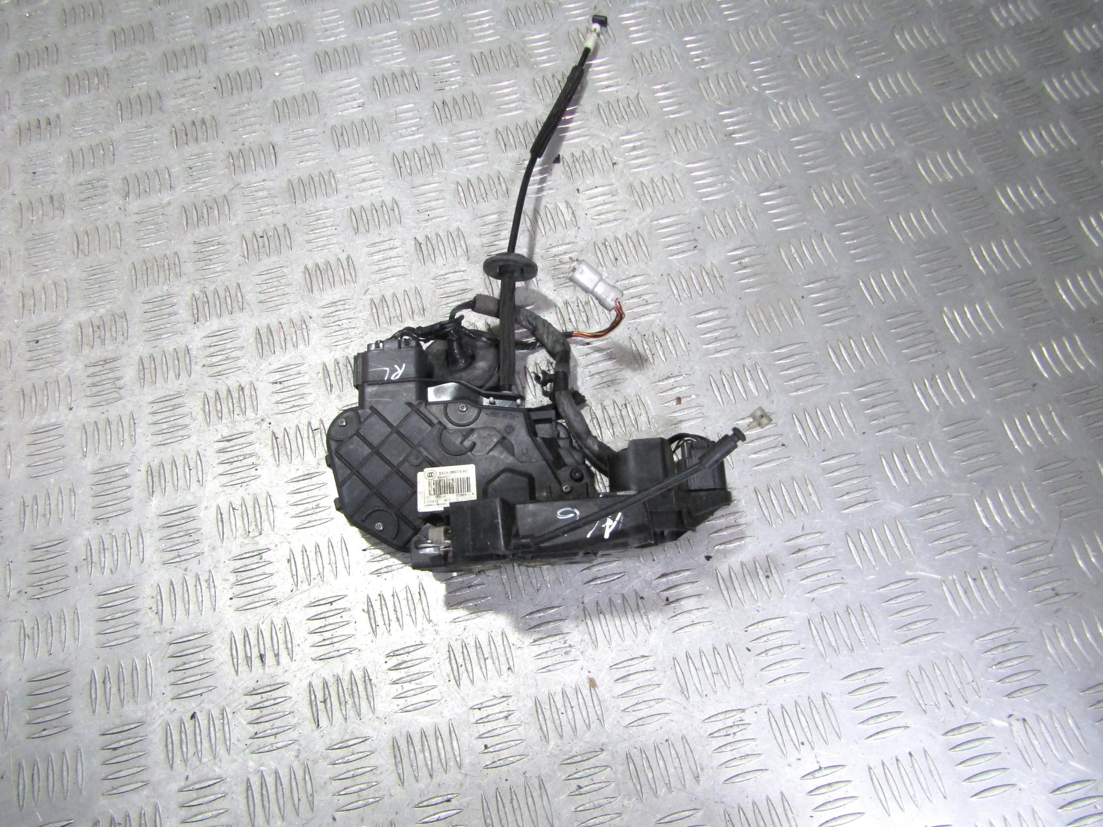 Замок двери задней левой LAND ROVER Discovery IV