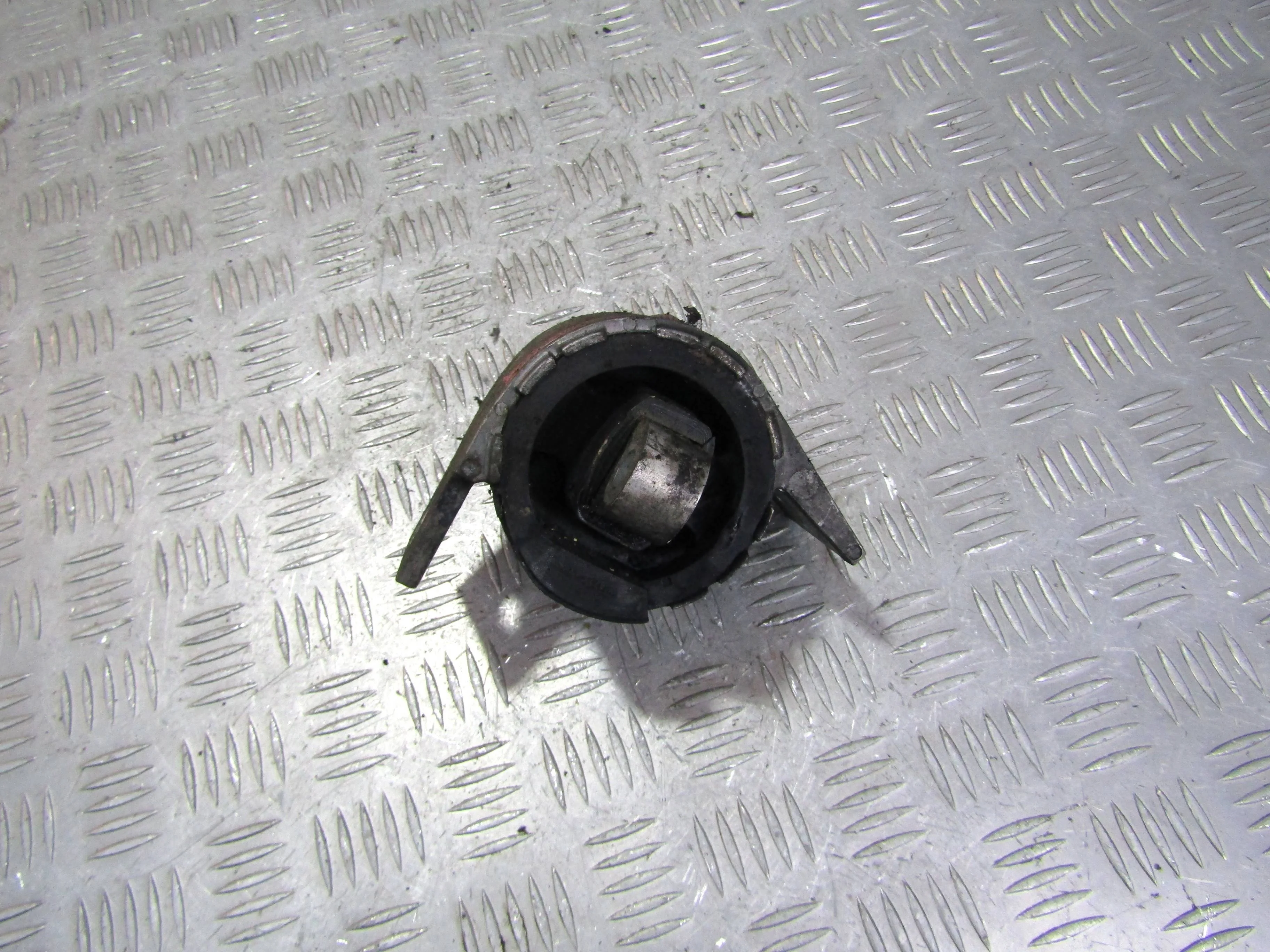 Опора КПП JAGUAR XF I рестайлинг (2011—2015)