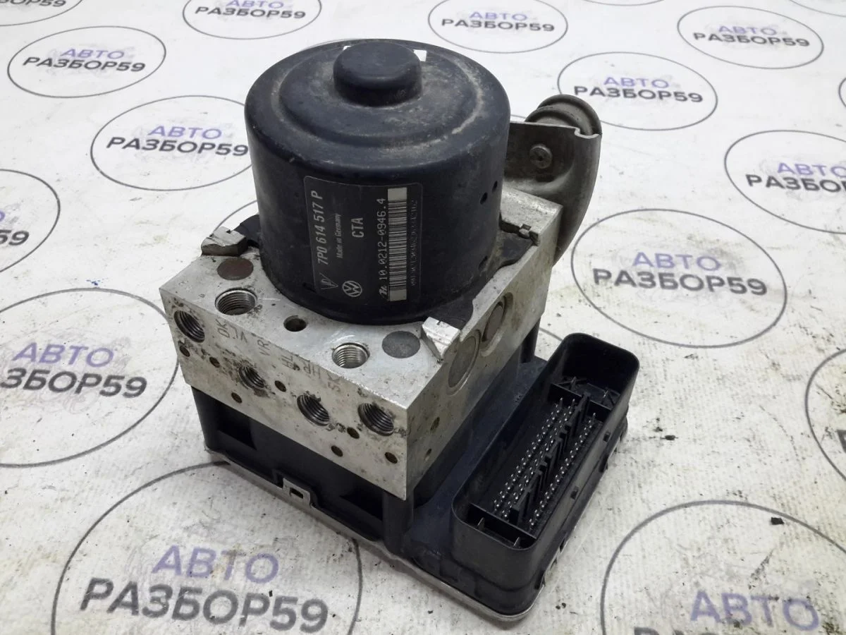 Блок ABS Volkswagen Touareg II (2010—2014)