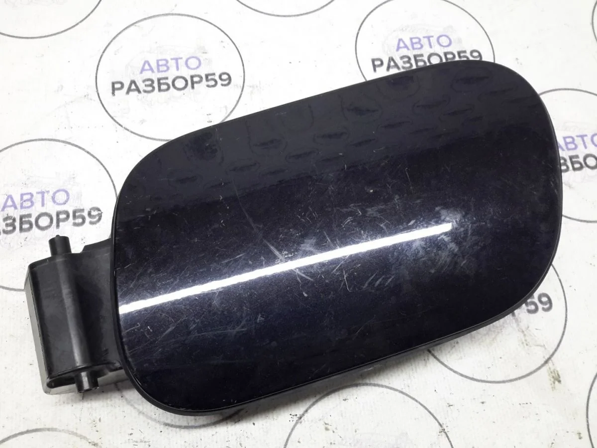 Лючок бензобака Volkswagen Touareg II (2010—2014)