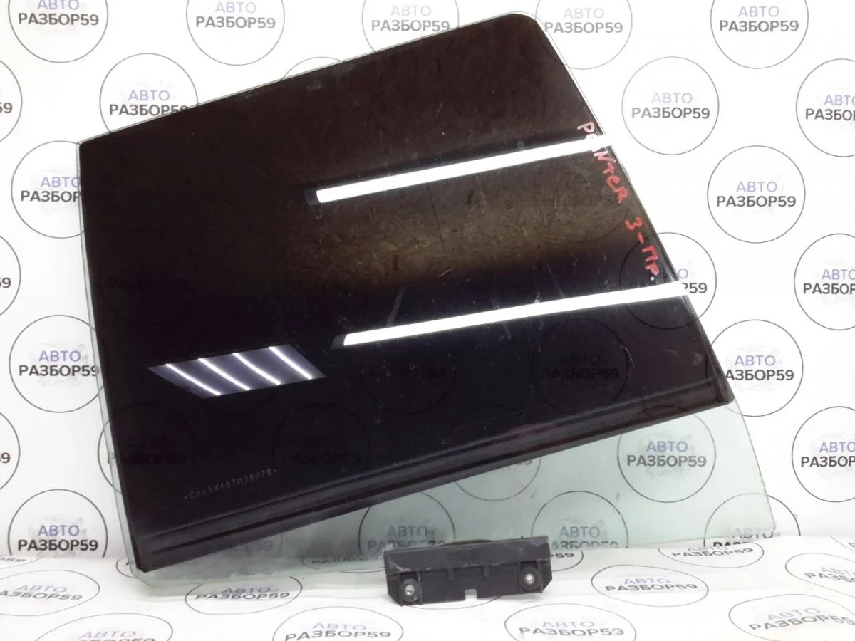 Стекло заднее правое Volkswagen Pointer I (2003—2006)