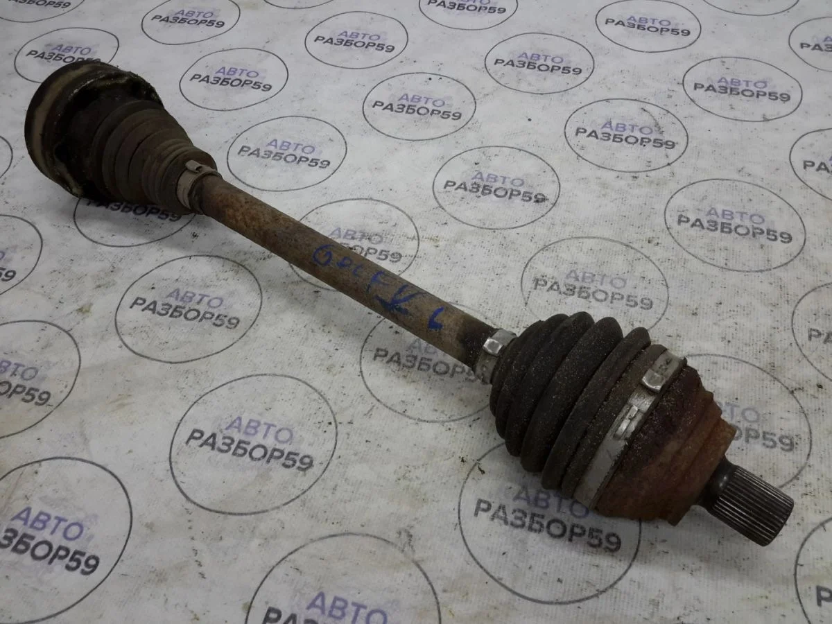 Привод передний левый Volkswagen Golf Mk5 (2003—2009)