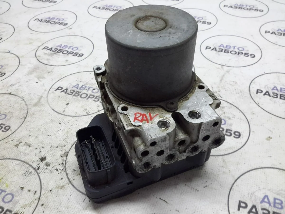 Блок ABS Toyota RAV4 III рестайлинг (2009—2016)