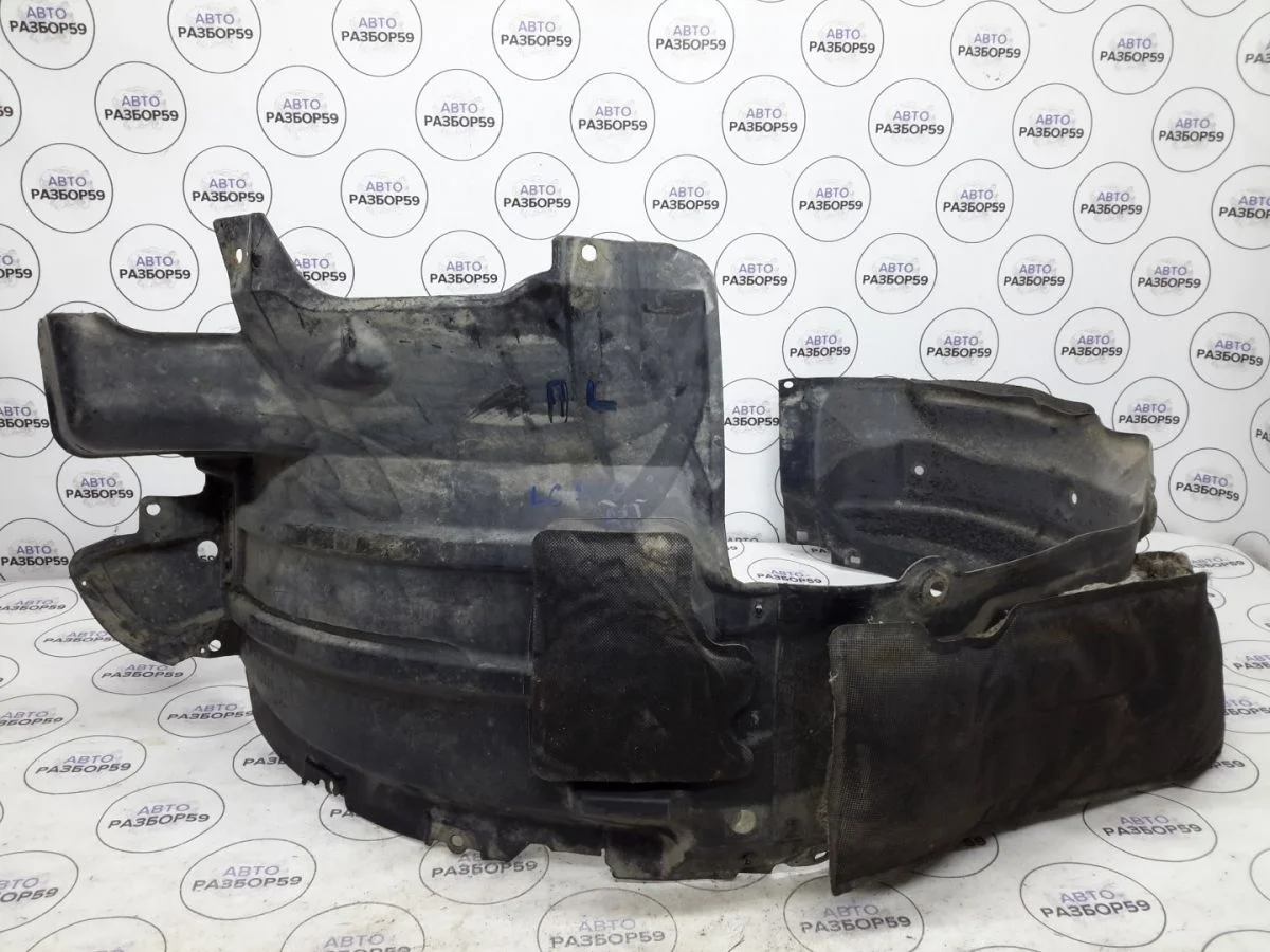 Подкрылок передний левый Toyota Land Cruiser 200 рестайлинг (2012—2015)