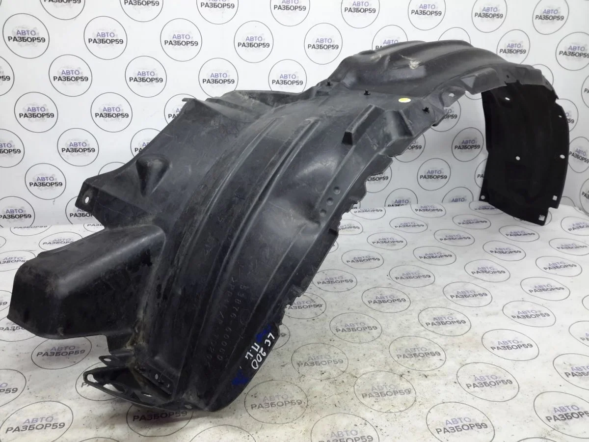 Подкрылок передний левый Toyota Land Cruiser 200 рестайлинг (2012—2015)