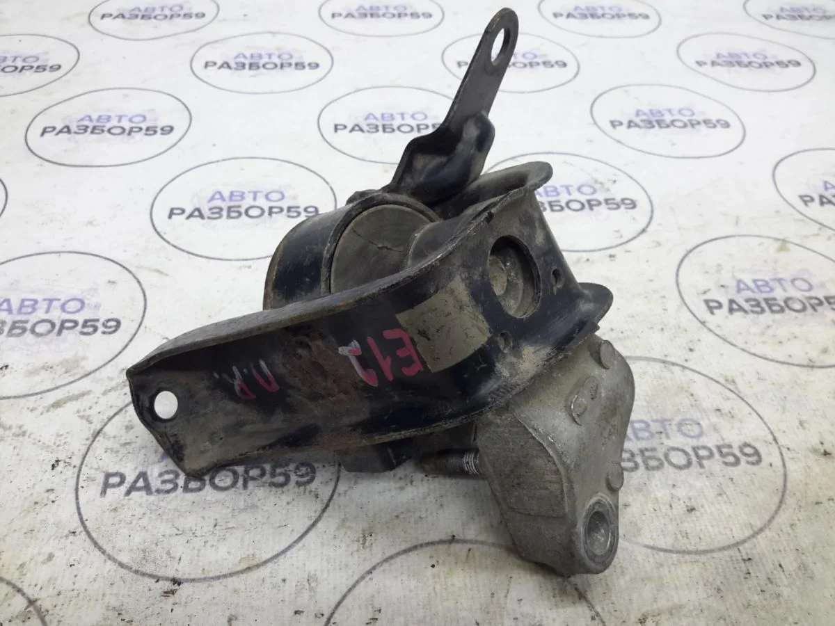 Опора двигателя правая Toyota Corolla IX (2000—2004)