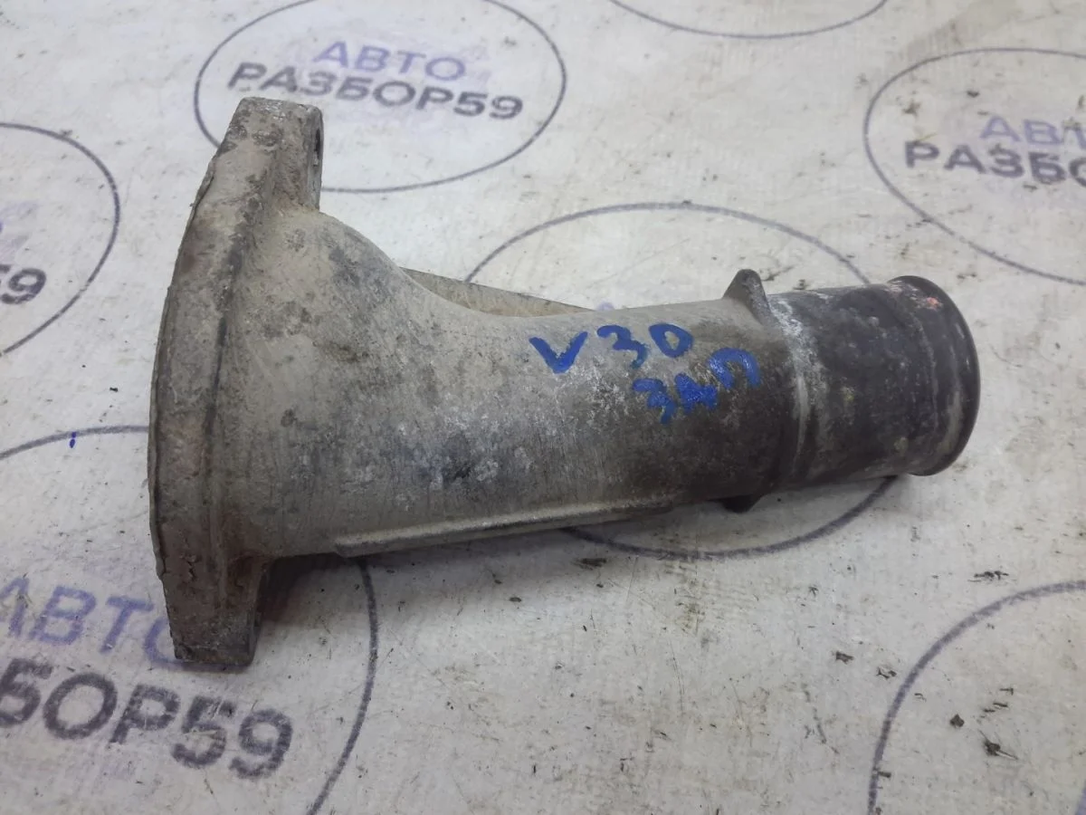 Фланец термостата Toyota Camry XV30 (2001—2006)