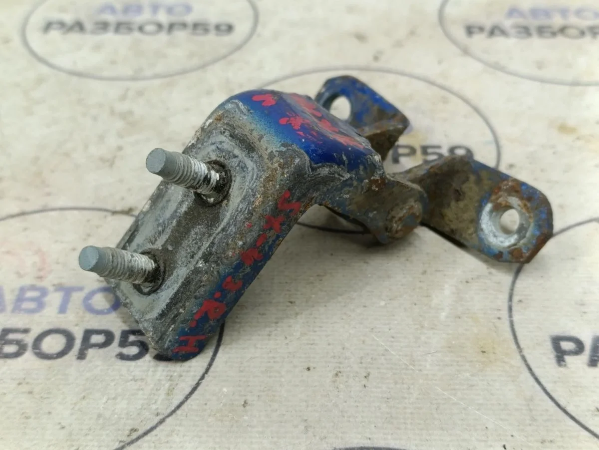 Петля двери Suzuki SX4 I (2006—2009)