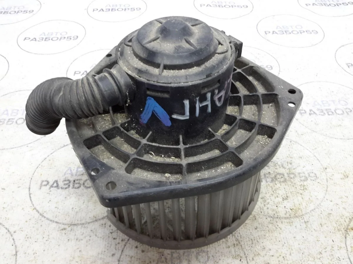 Моторчик печки SsangYong Kyron I (2005—2007)