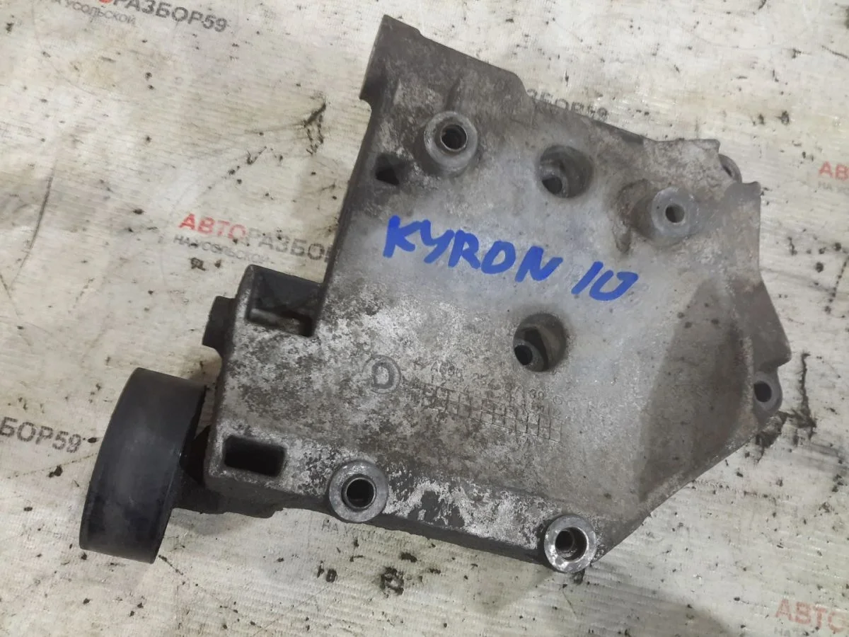 Кронштейн компрессора кондиционера SsangYong Kyron I (2005—2007)