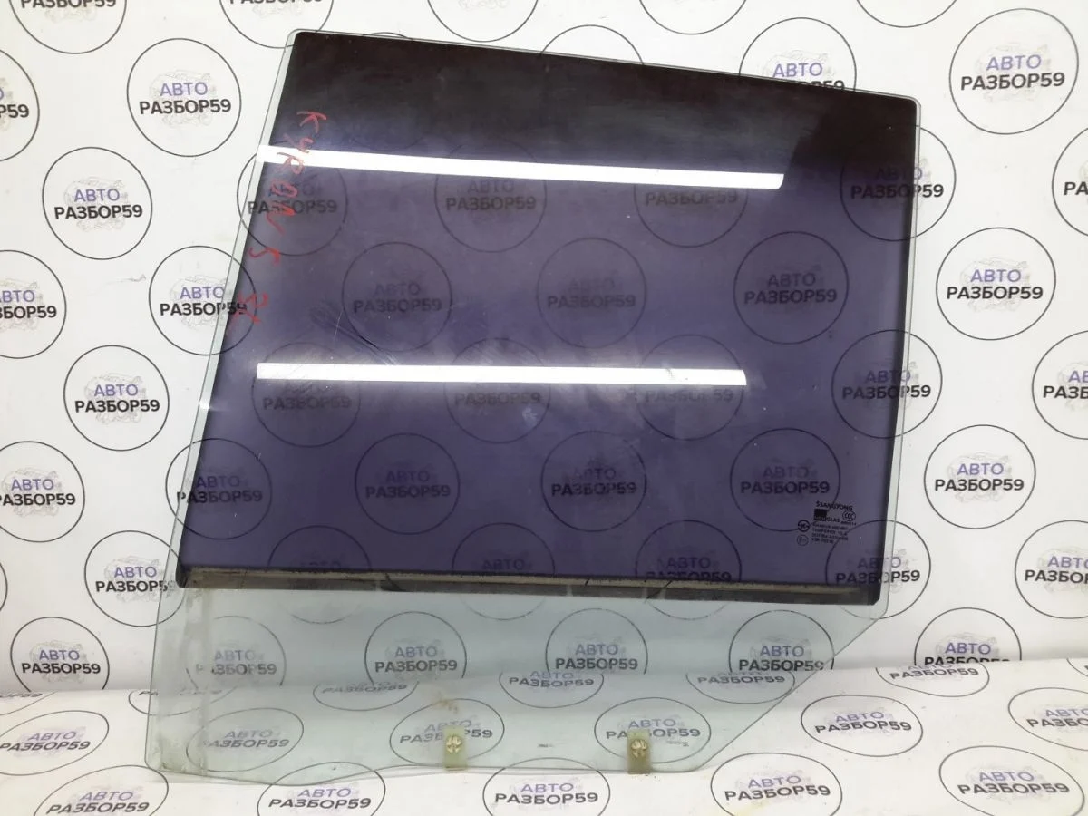 Стекло заднее левое SsangYong Kyron I (2005—2007)