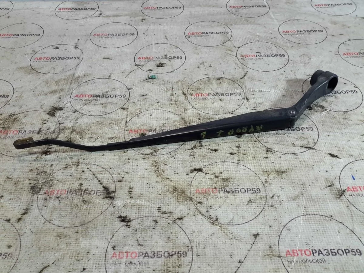 Поводок стеклоочистителя SsangYong Kyron I (2005—2007)