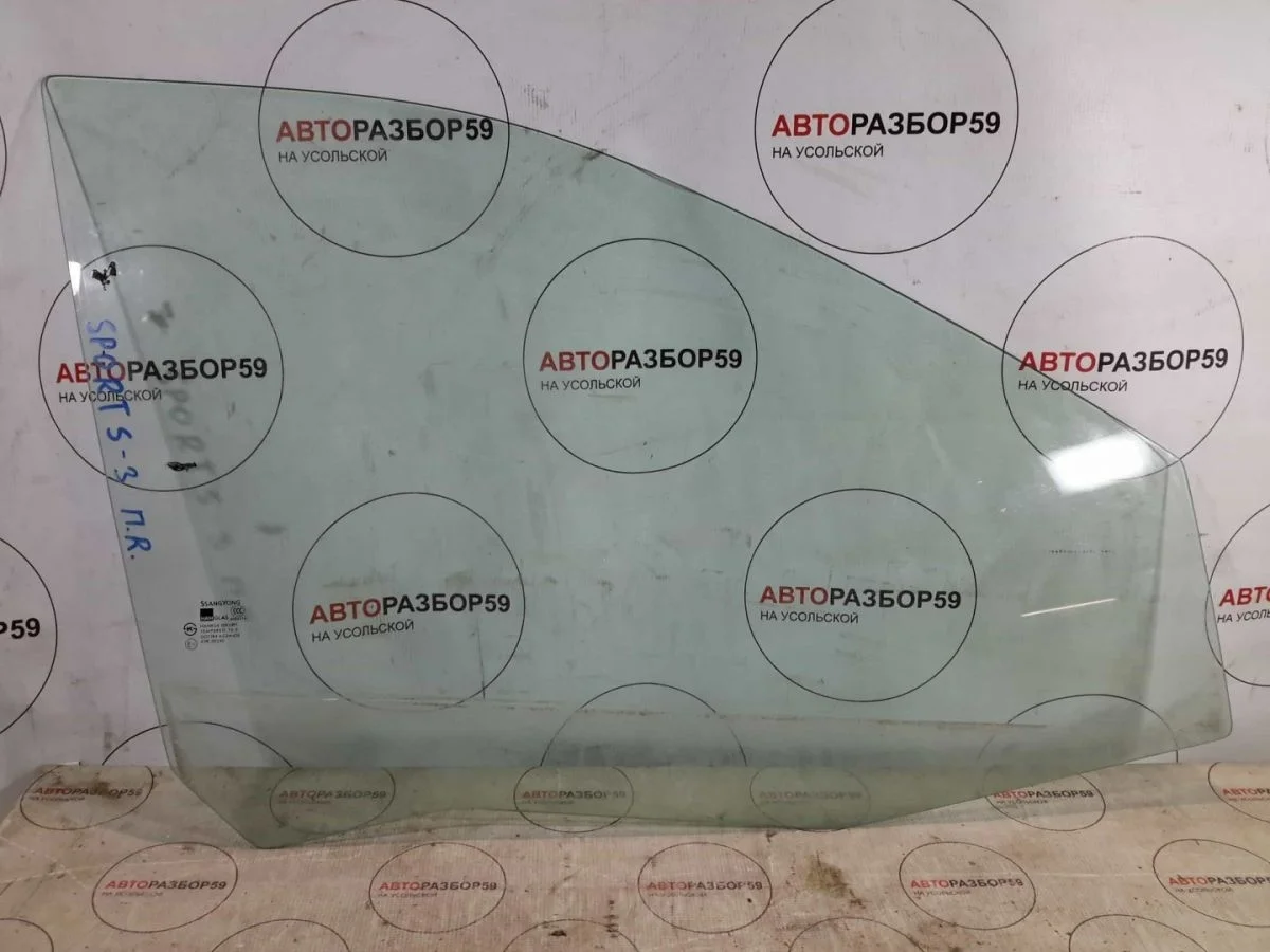 Стекло переднее правое SsangYong Actyon Sports I (2006—2012)