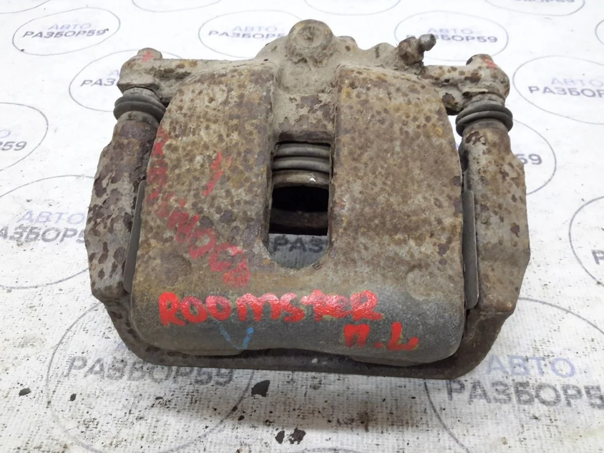 Суппорт передний левый Skoda Roomster I (2006—2010)