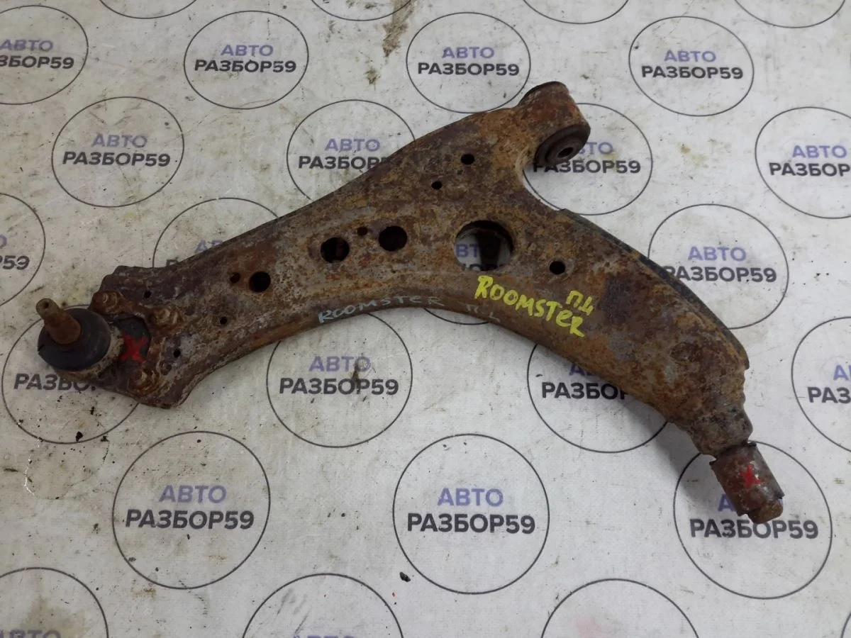 Рычаг передний Skoda Roomster I (2006—2010)