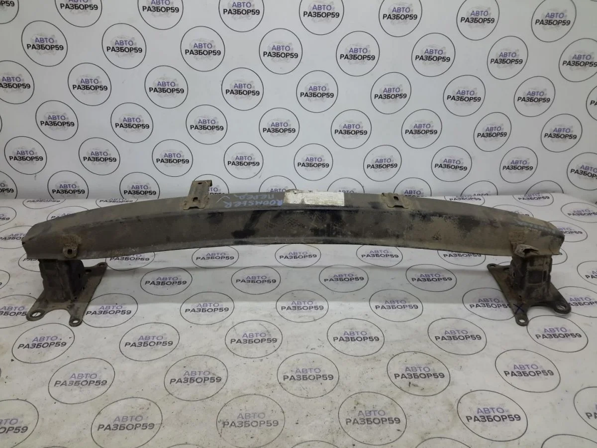 Усилитель переднего бампера Skoda Roomster I (2006—2010)