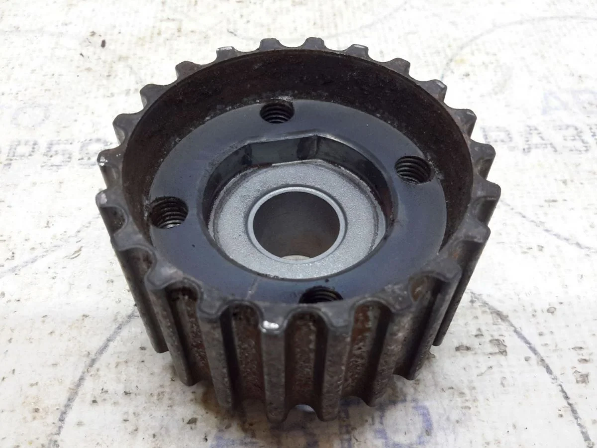 Шестерня коленвала Skoda Roomster I (2006—2010)