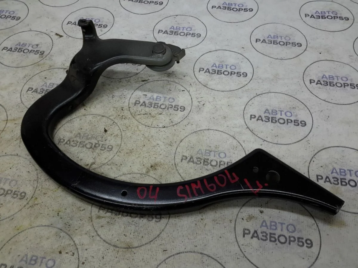 Петля багажника Renault Symbol I (1999—2002)